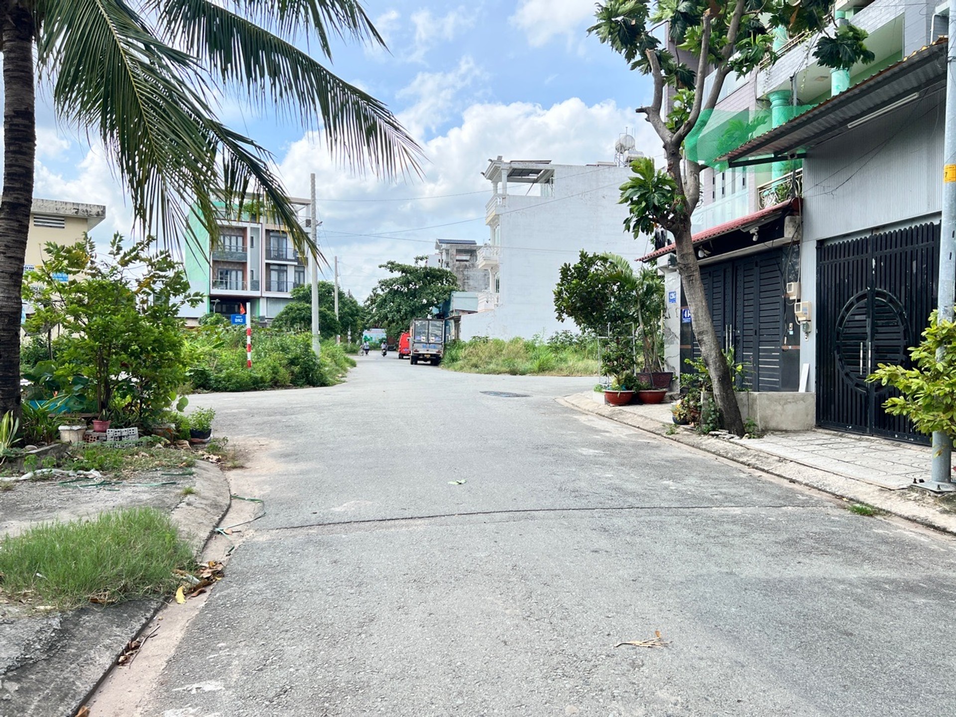 Nhà phố sang trọng tại khu dân cư An Sương với không gian mở đầy riêng tư