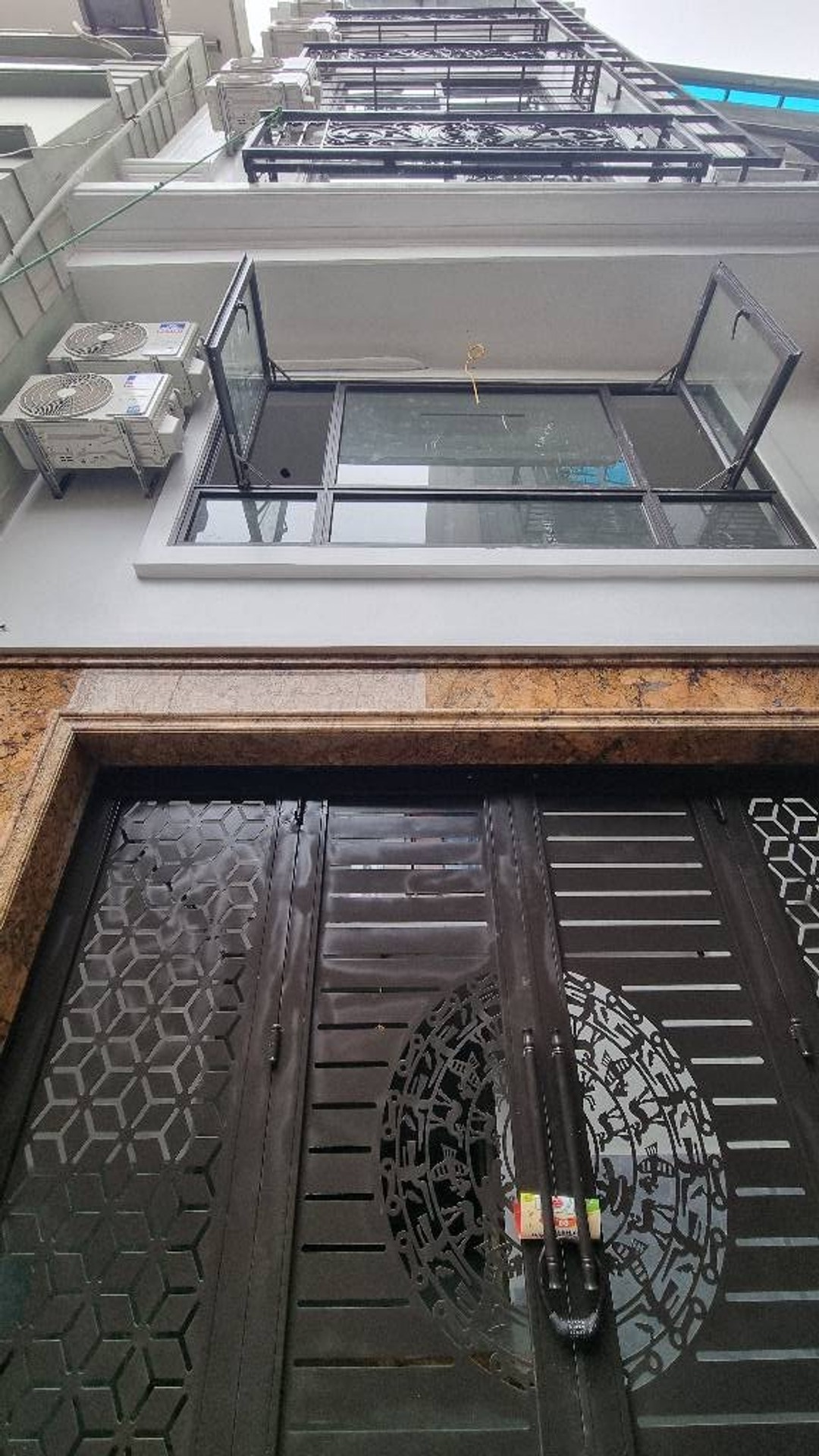 Bán Nhà phố Định Công thượng