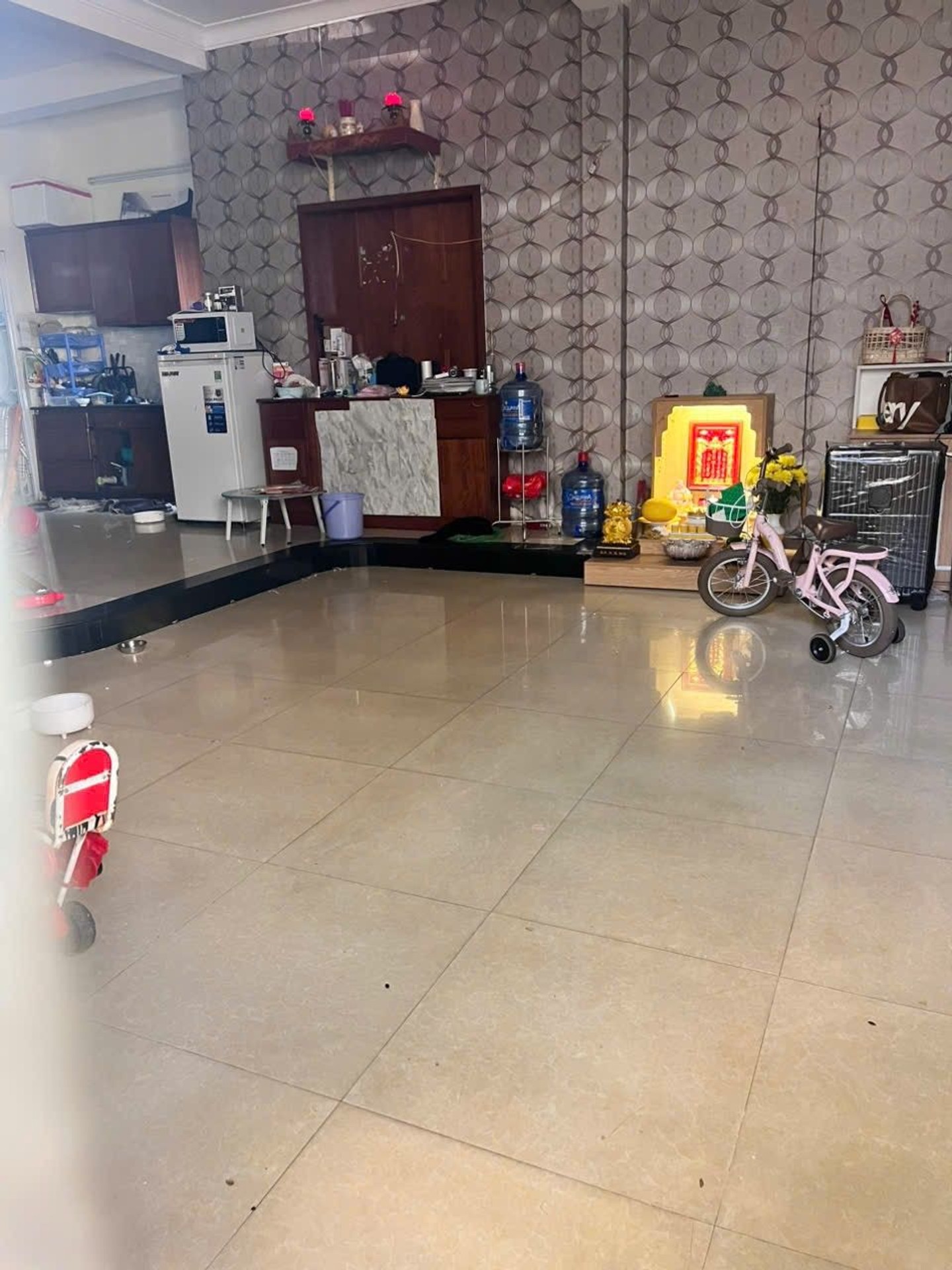 Nhà 2 tầng 4 phòng ngủ gần trung tâm Hải Châu