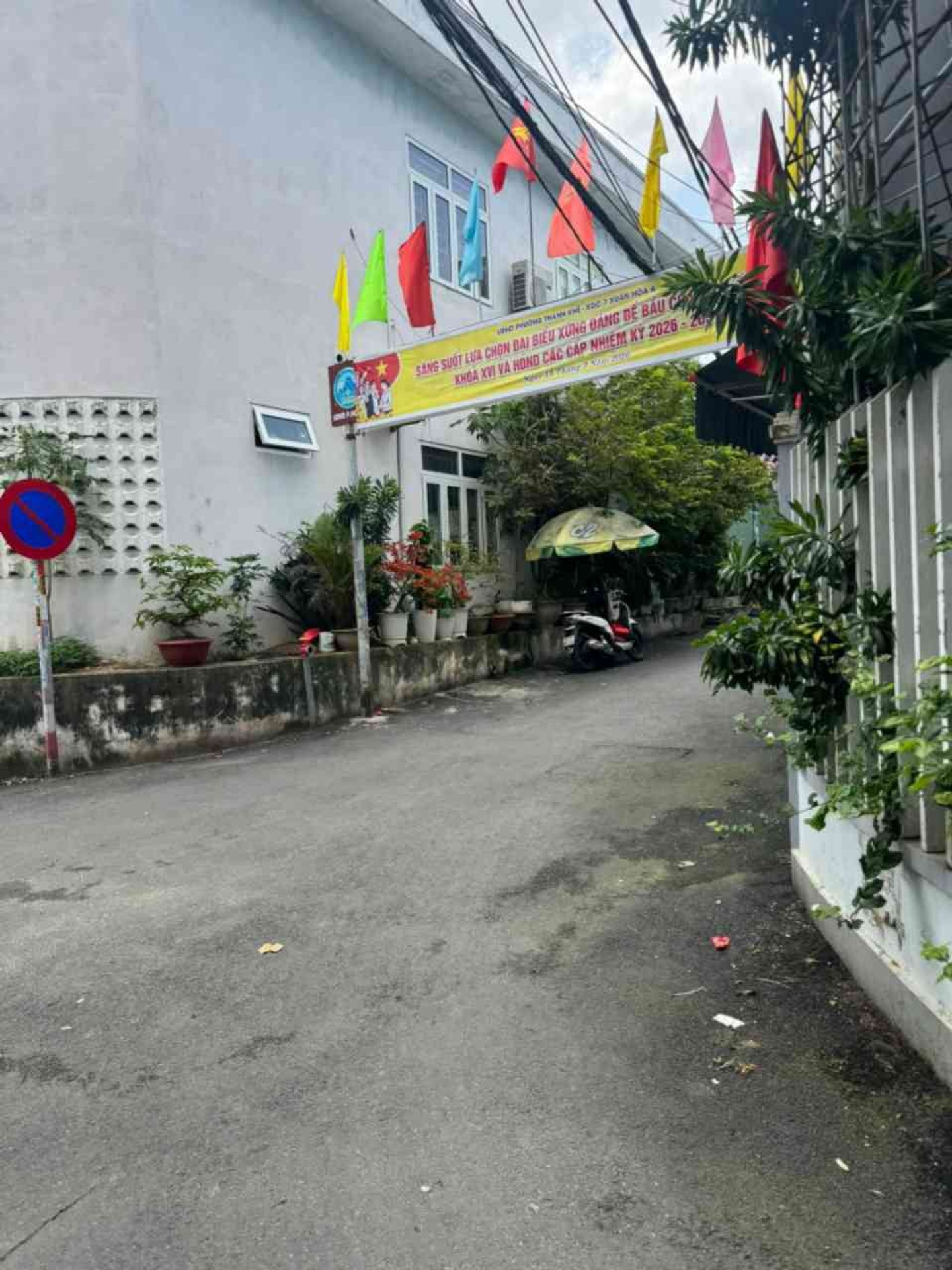 Nhà 3 Tầng Gần Trường Học Tại Hà Huy Tập Giá 3.95 Tỷ
