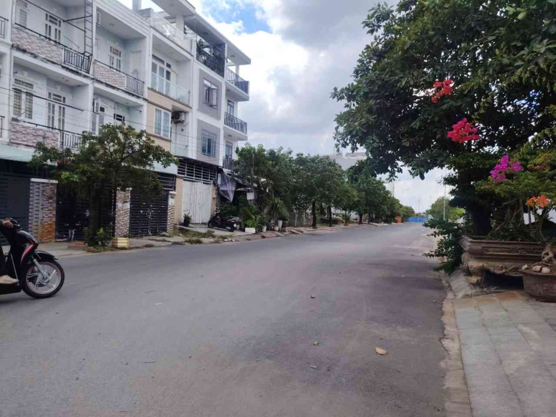 BÁN ĐẤT MẶT TIỀN VIEW SÔNG PHƯỚC KIỂNG CỰC HIẾM. DTCN 937M. 16 X 60. CHỈ 32 Tỷ