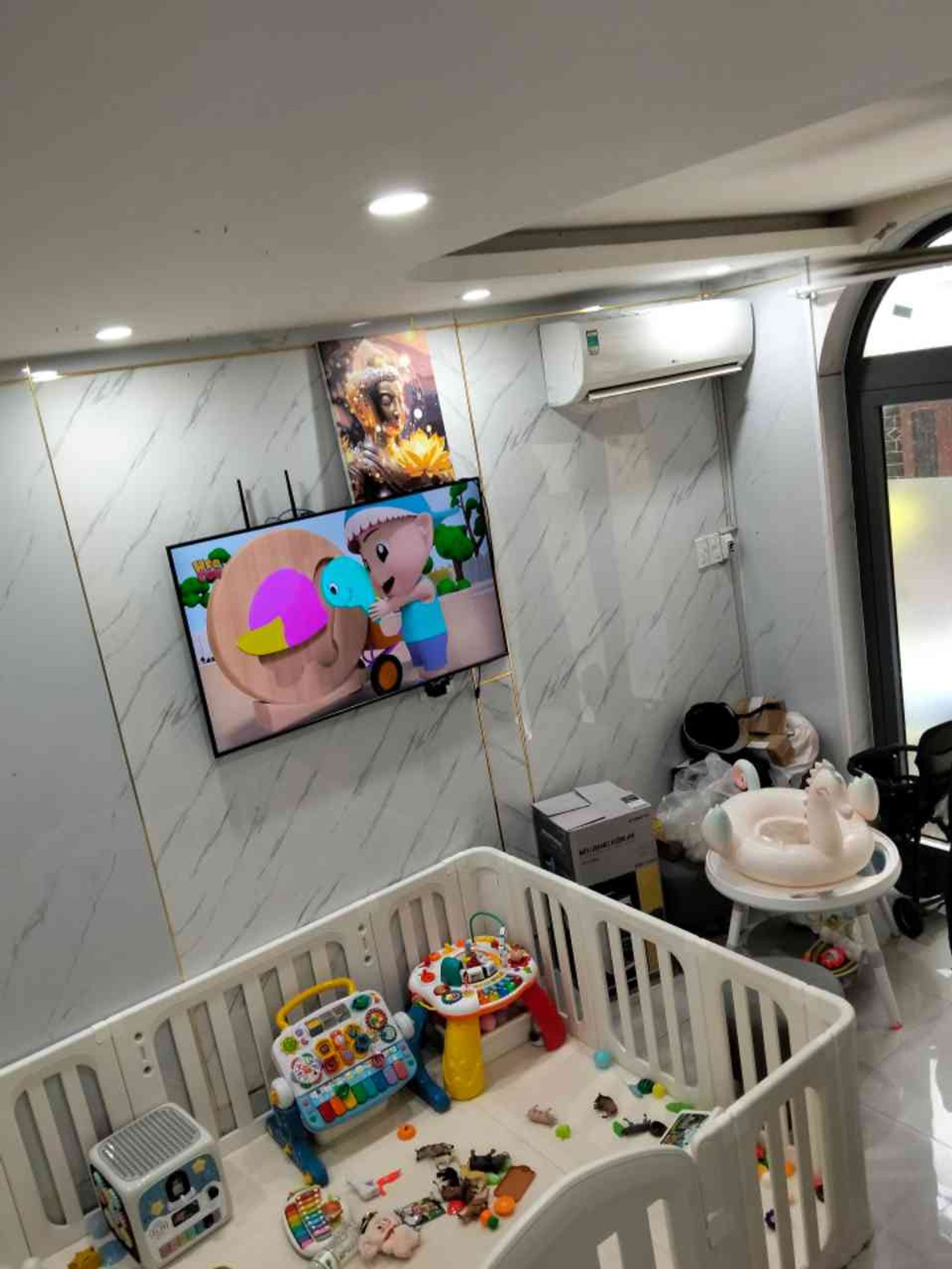 Nhà 2 tầng 25m2 hướng Đông tại trung tâm Hải Châu, kiệt 3m gần Trần Quý Cáp