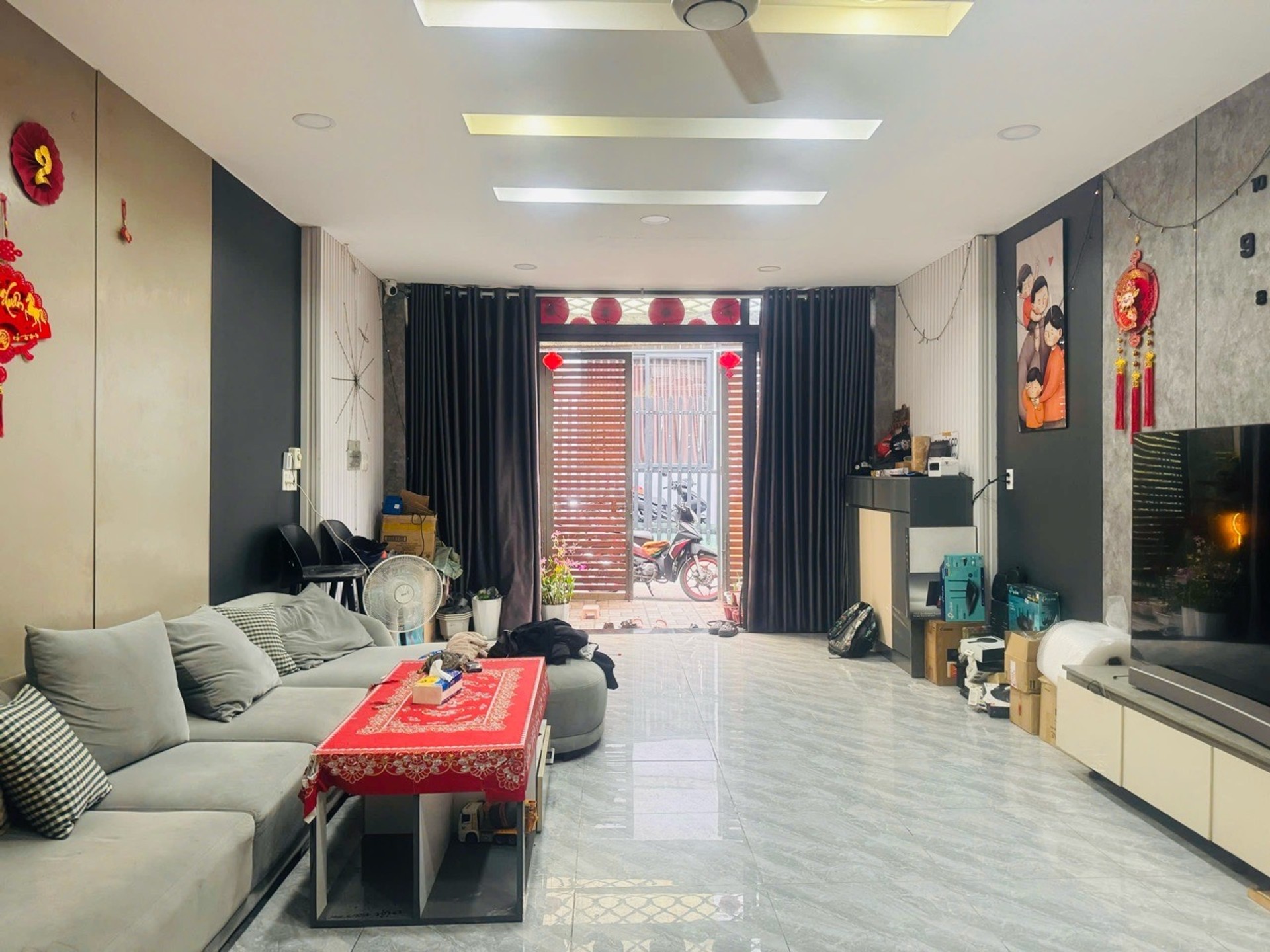Nhà 2 Tầng – Hẻm Xe Hơi 7 Chỗ – 75M² Sử Dụng – Gần Tô Ngọc Vân – Chỉ 5.7 t.ỷ