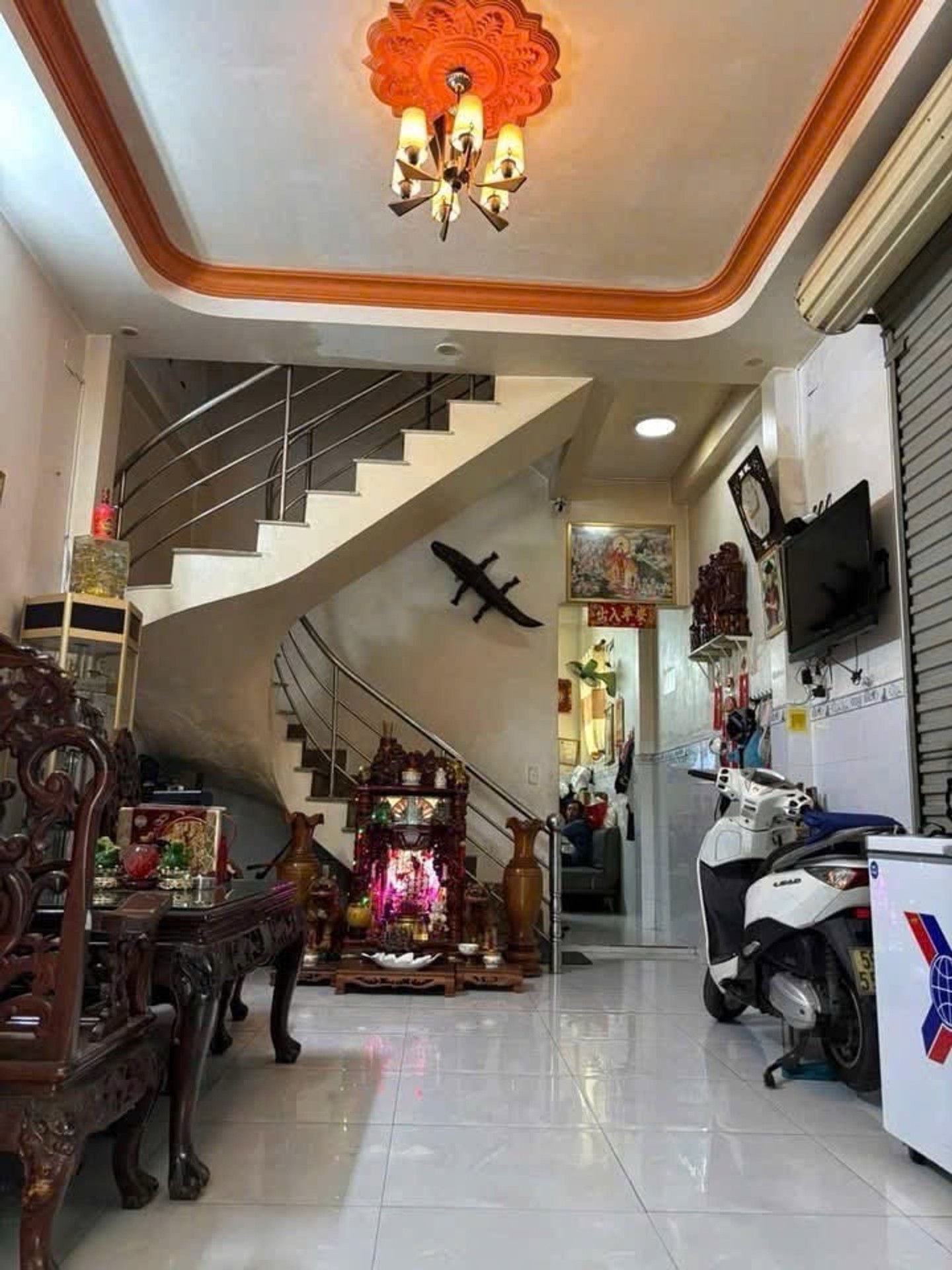 Hơn 3Đ, Nhà 3Tầng, CN 60m2 Hoàn Công Đủ, HXH 6m, Sát Aoen Tân Phú