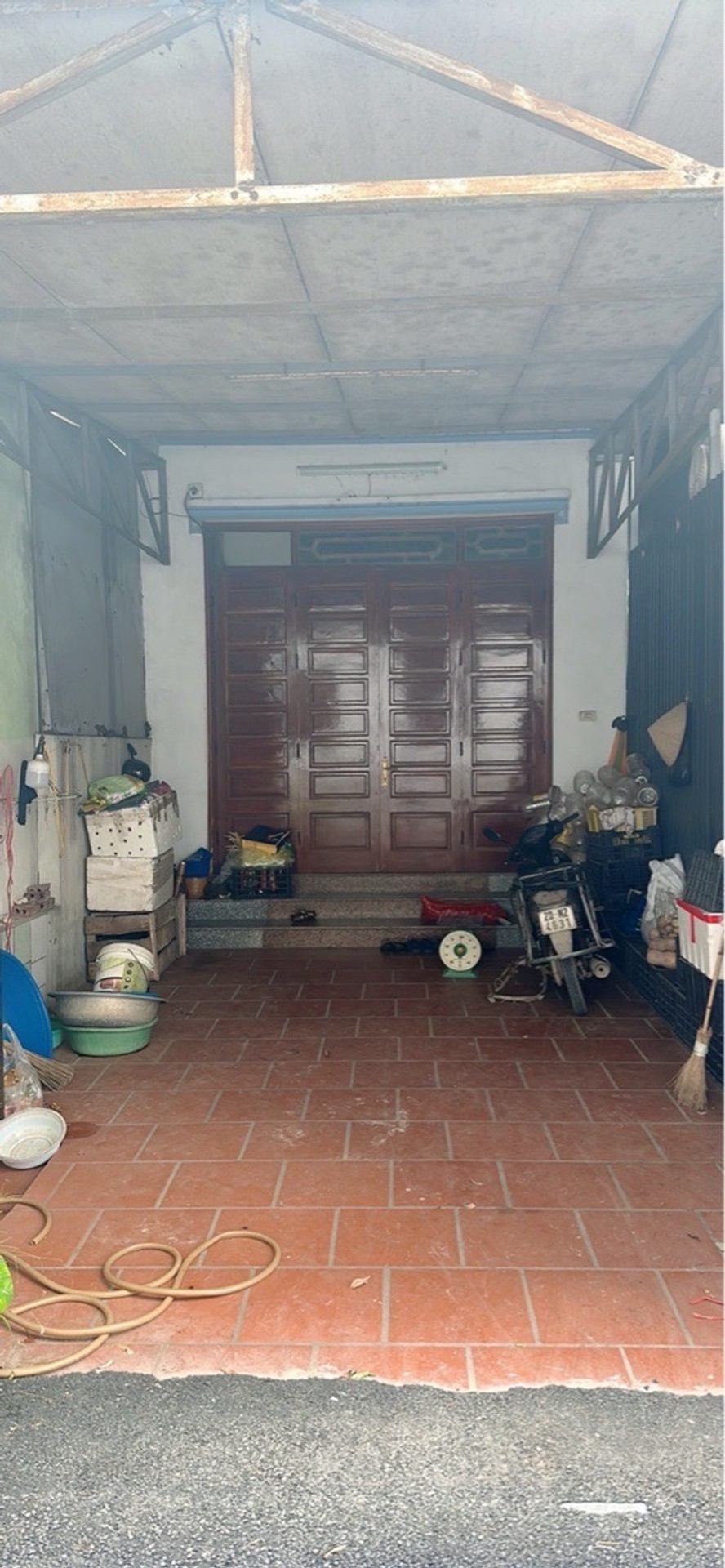 Nhà 3 tầng đẹp gần Võ Văn Kiệt, ô tô vào tận nhà