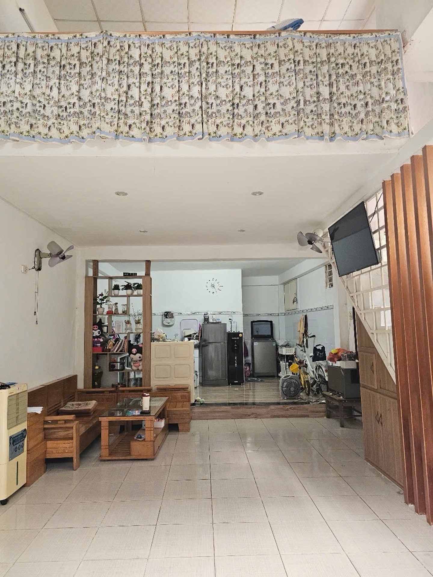 Nhà 1,5 tầng gần trung tâm Hà Huy Tập, giá mềm