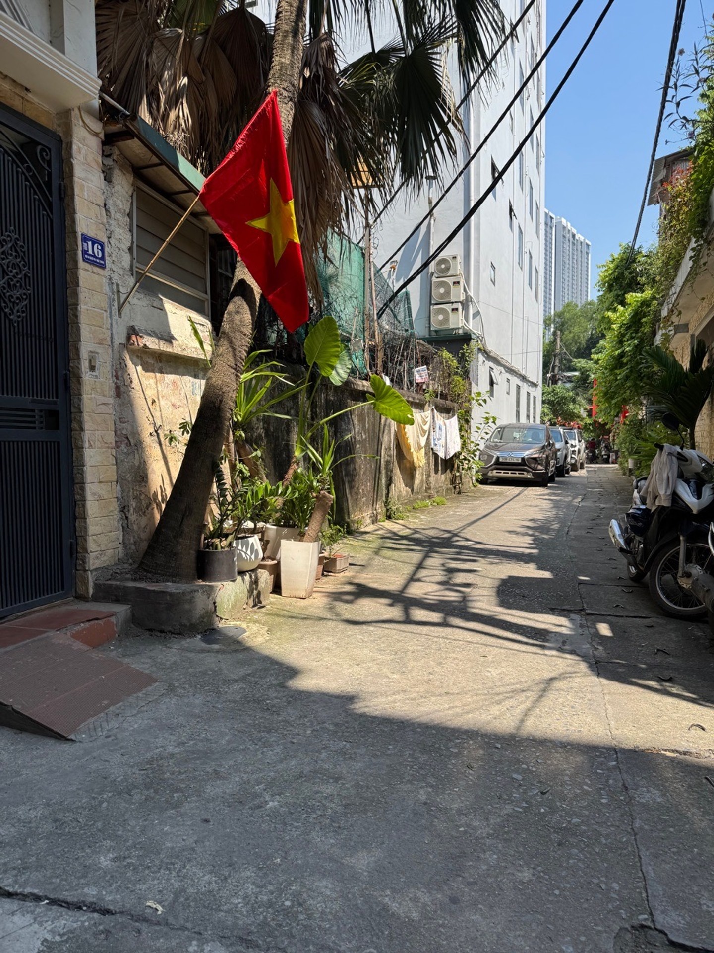 Nhà đẹp Ngọc Khánh, ô tô vào nhà, đầu tư cho thuê siêu lời