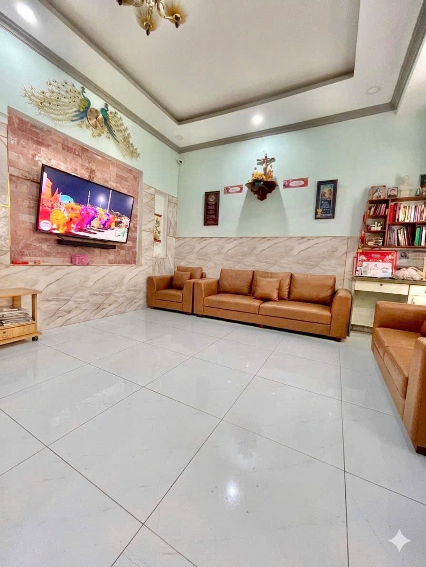 Nhà 2 Tầng Hẻm 5m Thông Tại Tân Thới Hiệp - Cơ Hội Vàng Giá 4,15 Tỷ
