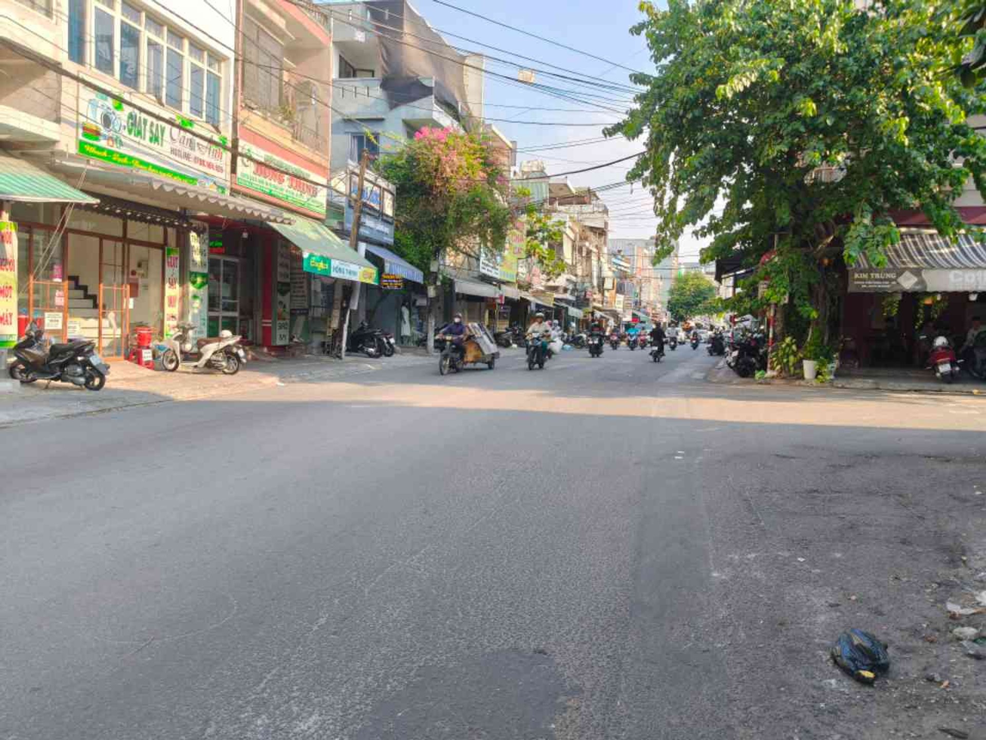 Bán nhà mặt phố tại Thanh Khê, Đà Nẵng - Mặt tiền rộng 8.4m, kinh doanh đa năng