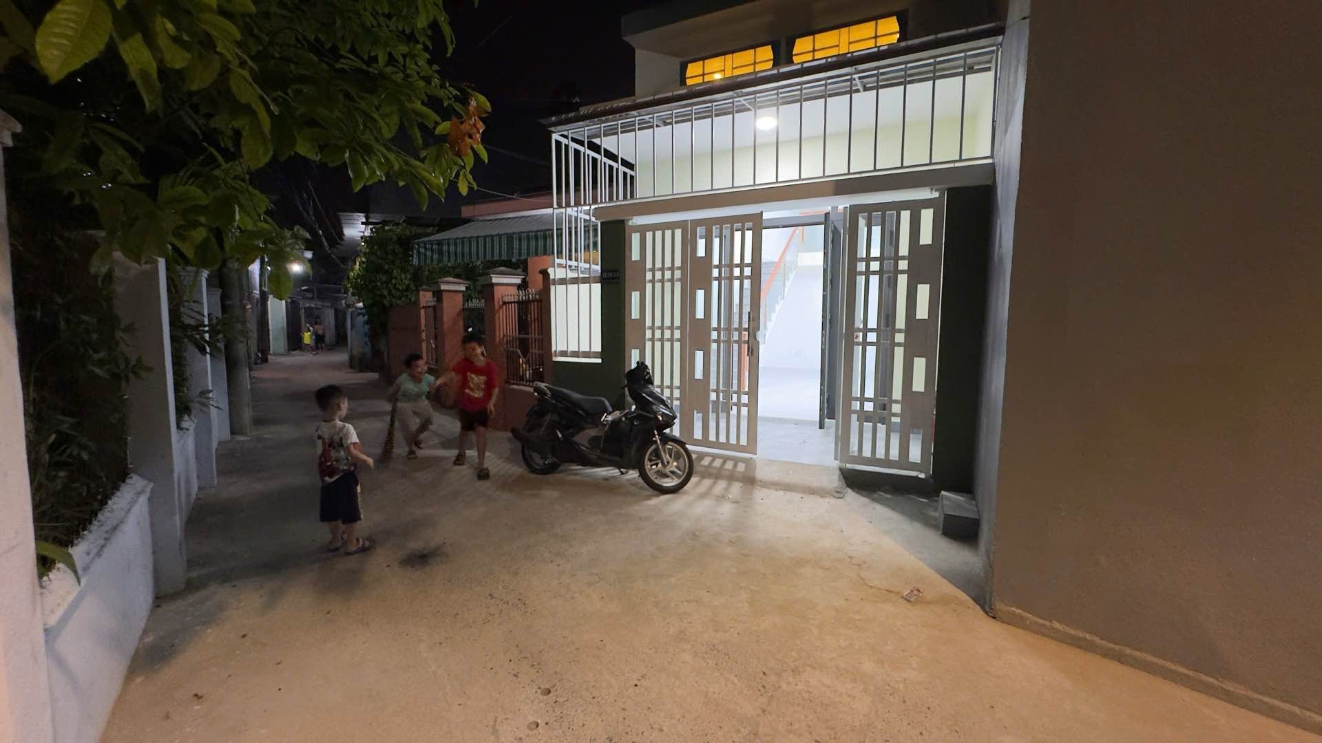 Nhà cấp 4 lửng đúc giá mềm ngay kiệt Ông Ích Đường, Cẩm Lệ