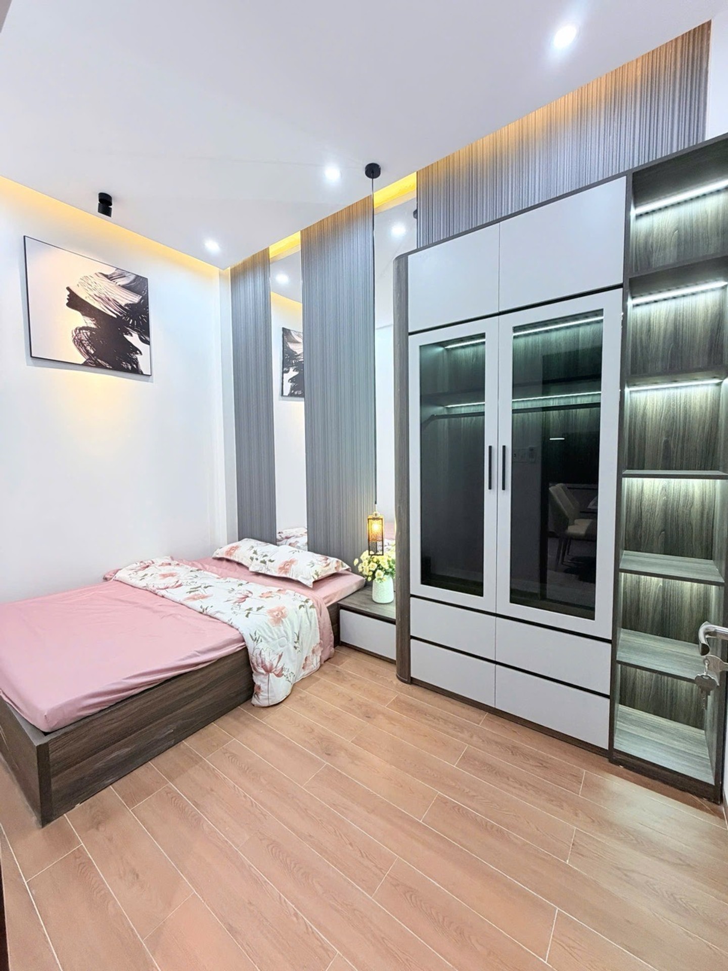 Nhà 3 tầng 4PN diện tích 63m2 tại Trần Cao Vân, giá 5.65 tỷ