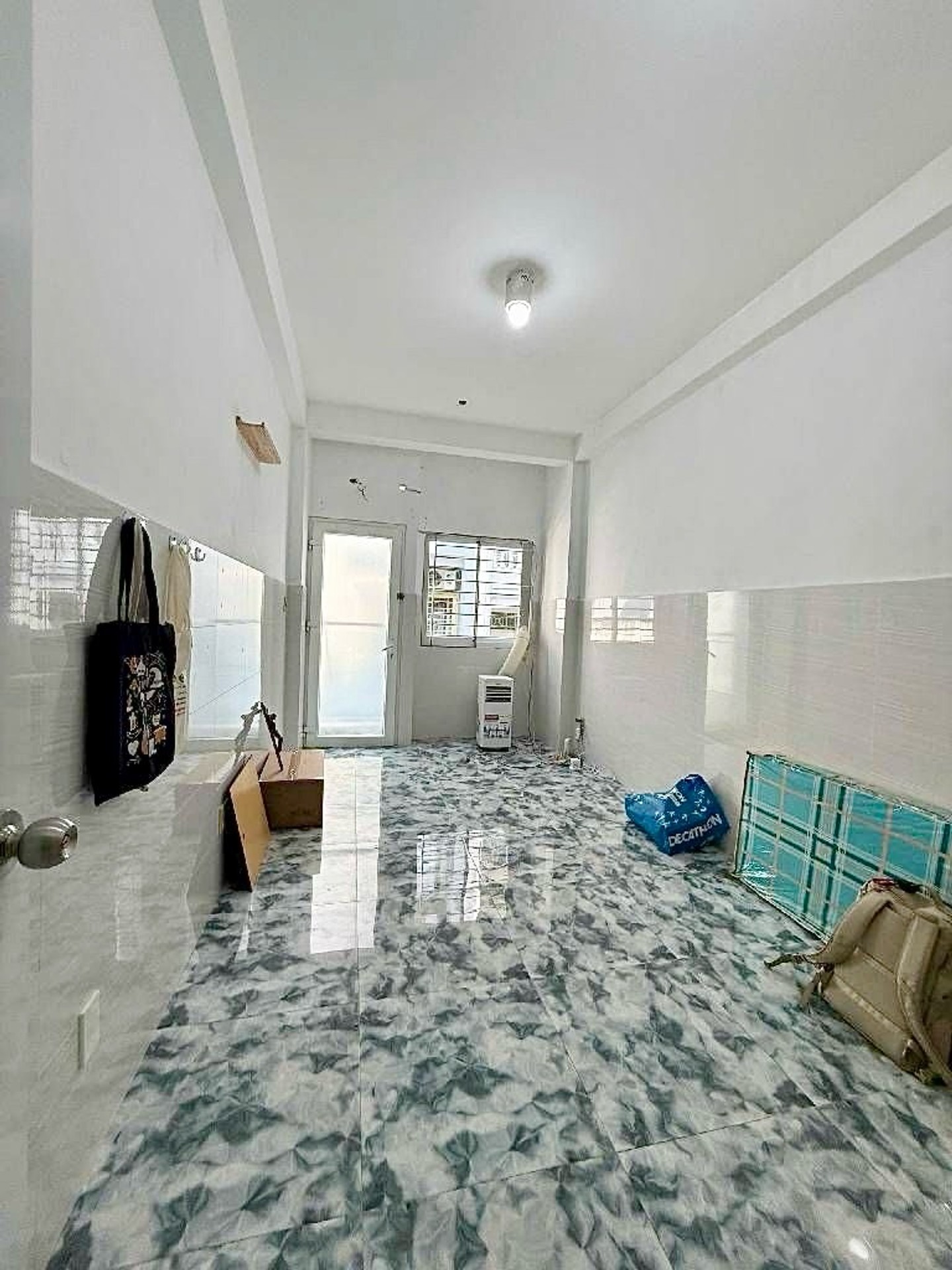 Bán nhà riêng 3 tầng , Nguyễn Trãi, Quận 5, nhỉnh 5 tỷ
