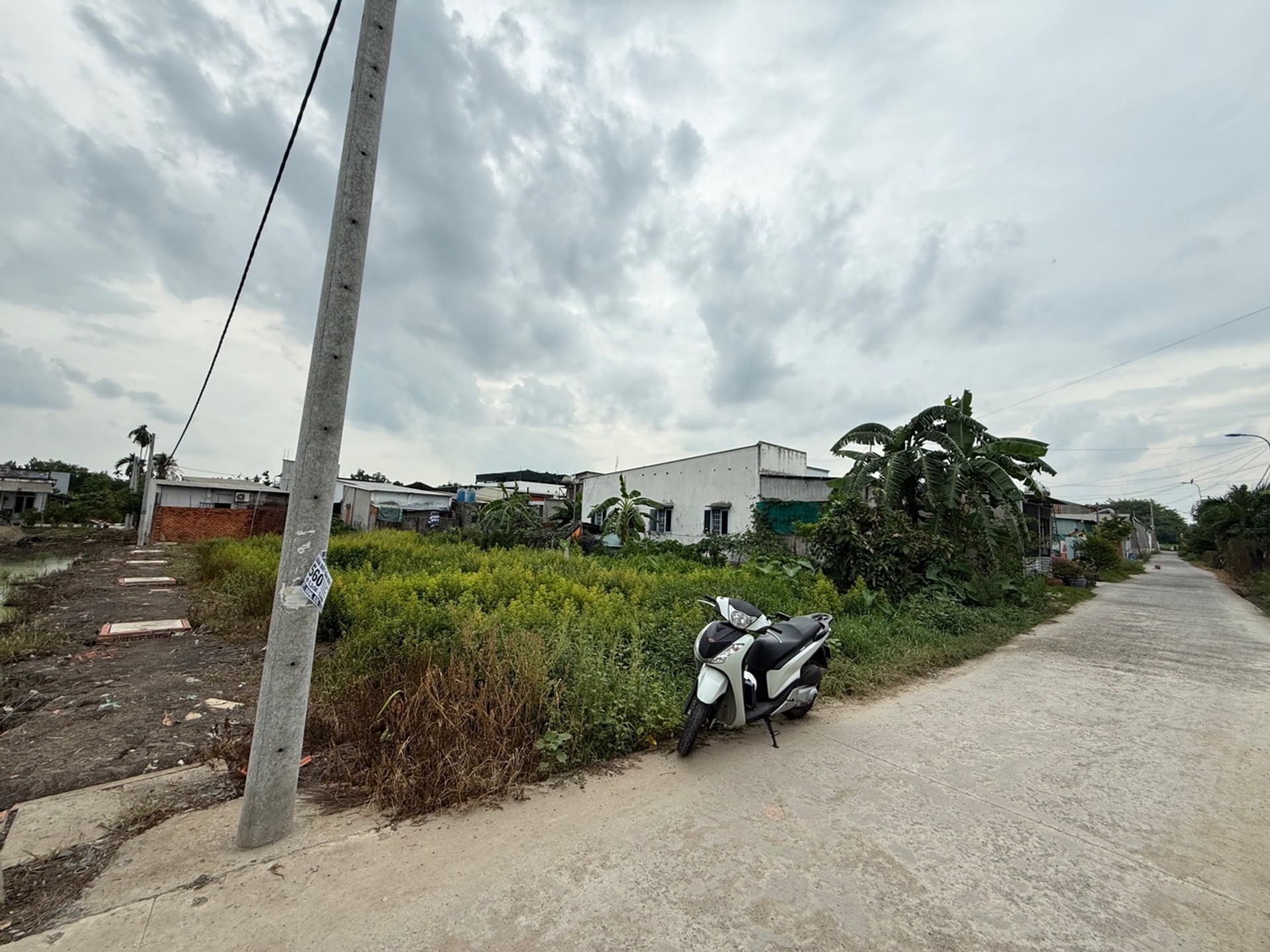 Đất 248.4m², Nhánh Hà Duy Phiên - Củ Chi -mặt tiền rộng 7.6m.- Giá 3.8 tỷ