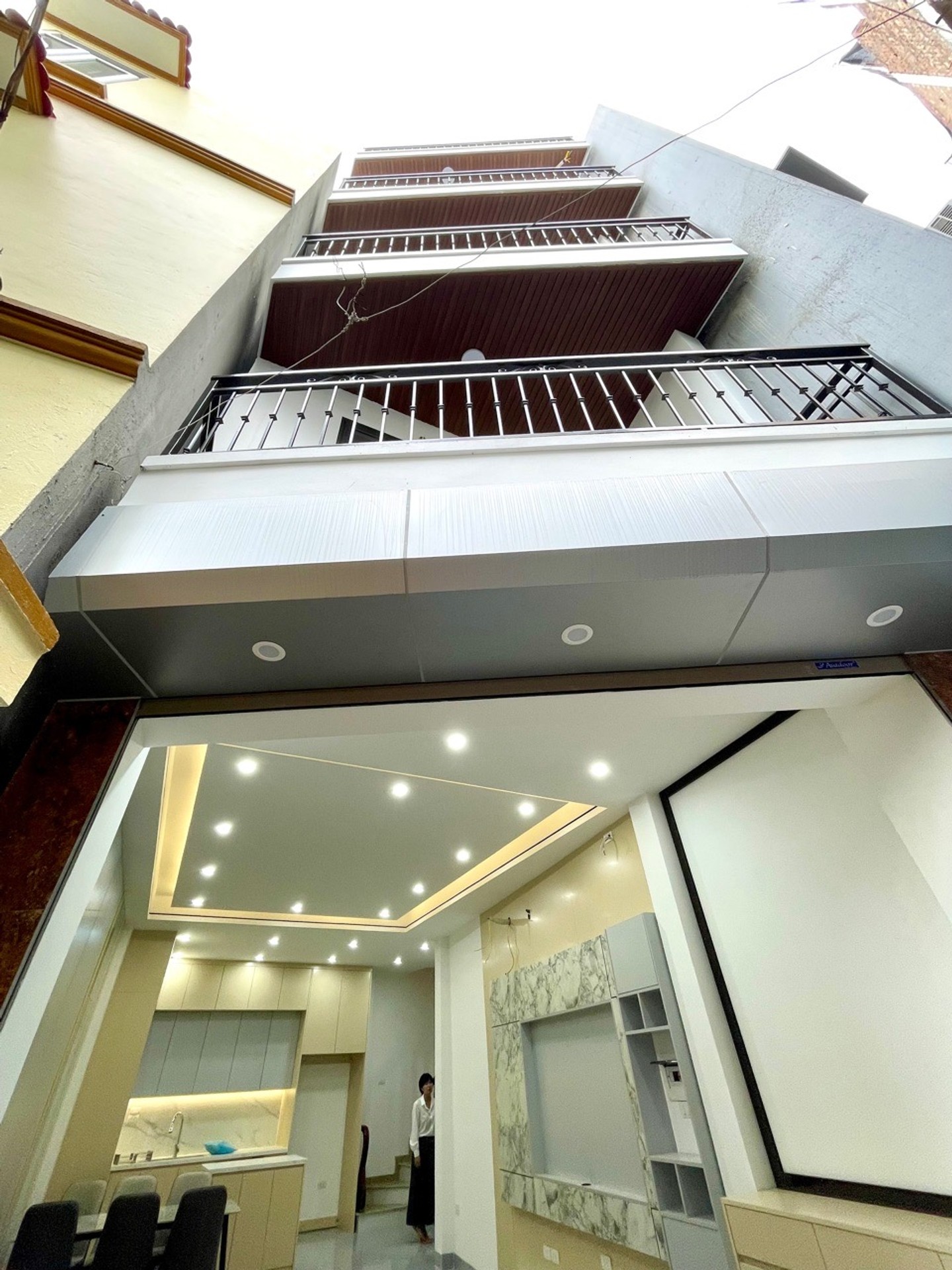 Bán nhà Bằng Liệt 13.8 tỷ NHÀ HIẾM LINH ĐÀM - 5 TẦNG THANG MÁY - MẶT NGÕ THÔNG - Ô TÔ CÁCH 10m