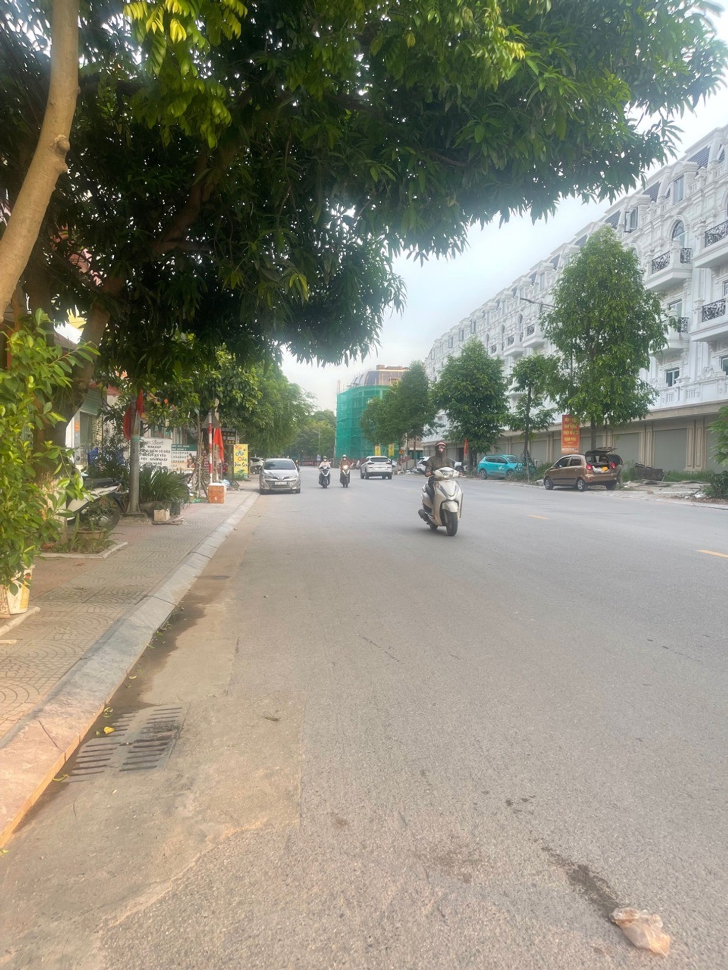 Bán 78m2 đất mặt tiền 4.4m trung tâm Thuận Thành, mặt đường 17m, phù hợp kinh doanh