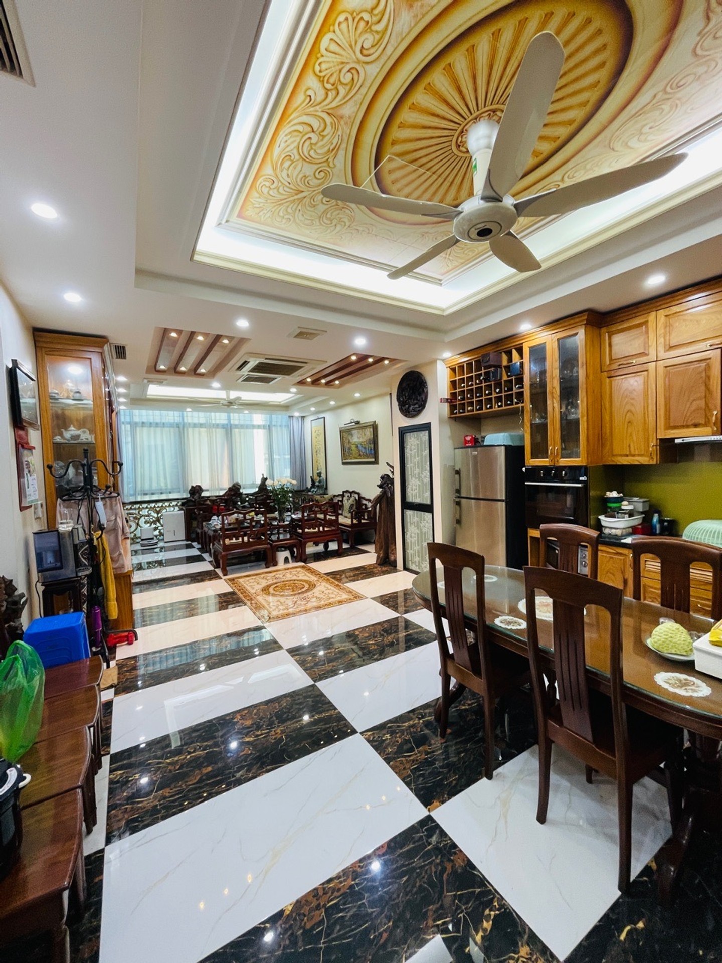 BÁN NHÀ TRUNG TÂM TÂY HỒ - 6 TẦNG THANG MÁY - Ô TÔ QUA NHÀ - KINH DOANH TỐT