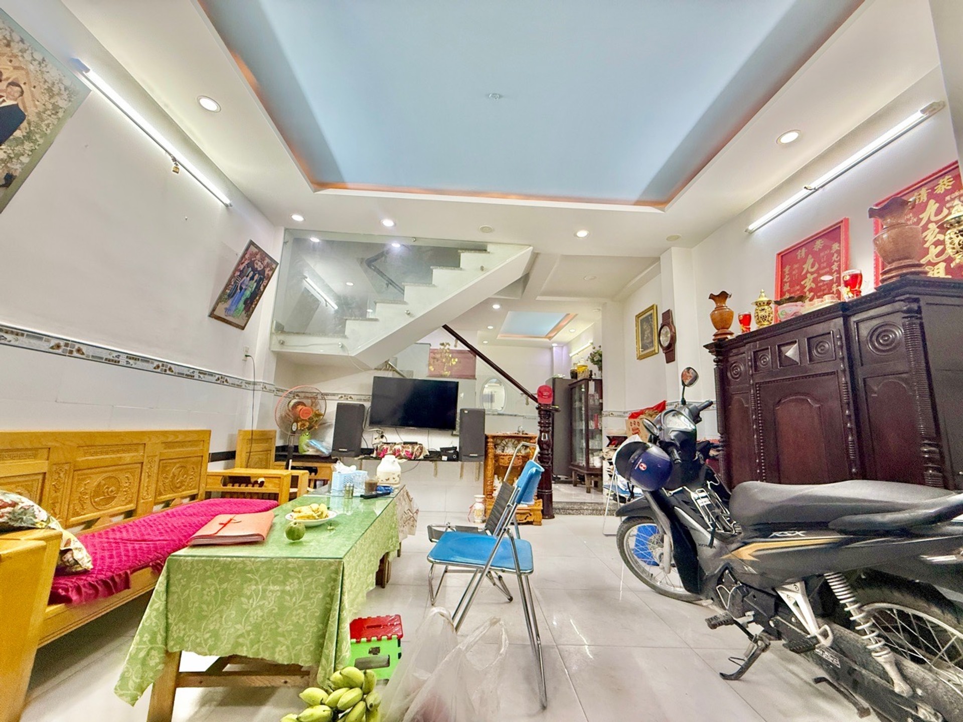 Bán nhà riêng 2 tầng 42m2 tại phường Hiệp Bình, gần chợ và Gigamall