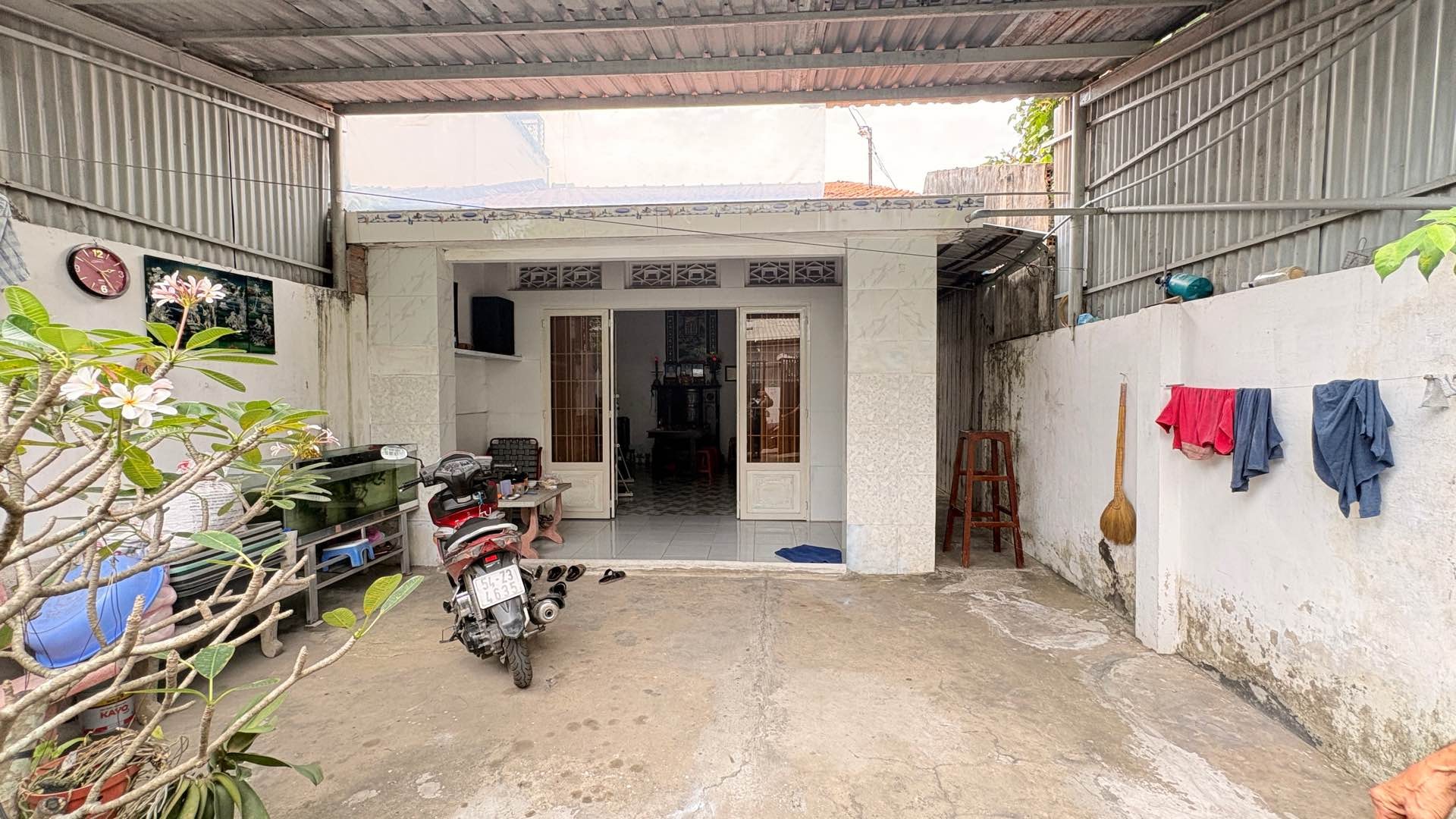 🔥 243M² FULL THỔ CƯ – XE HƠI TỚI CỬA – TRUNG MỸ TÂY 🏡 NHÀ CẤP 4 –NGANG 5,53M, NỞ HẬU - 13 TỶ