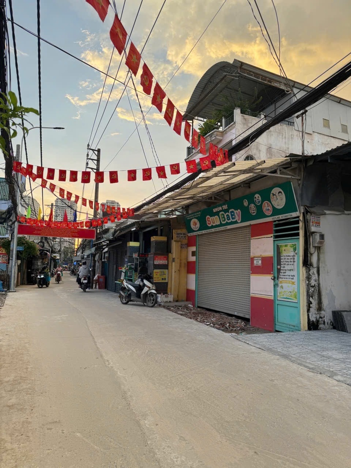 Nhà mặt tiền hẻm Huỳnh Tấn Phát, diện tích rộng 182m2, giá ưu đãi