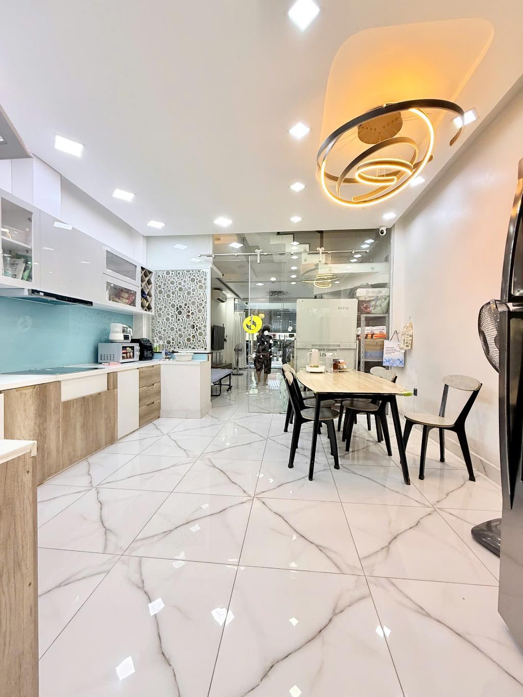 BÁN NHÀ 3 TẦNG MẶT TIỀN AN LẠC NGANG KHỦNG 8M VỊ TRÍ VIP KINH DƯƠNG VƯƠNG DÒNG TIỀN 60TR/T NHIK 28T