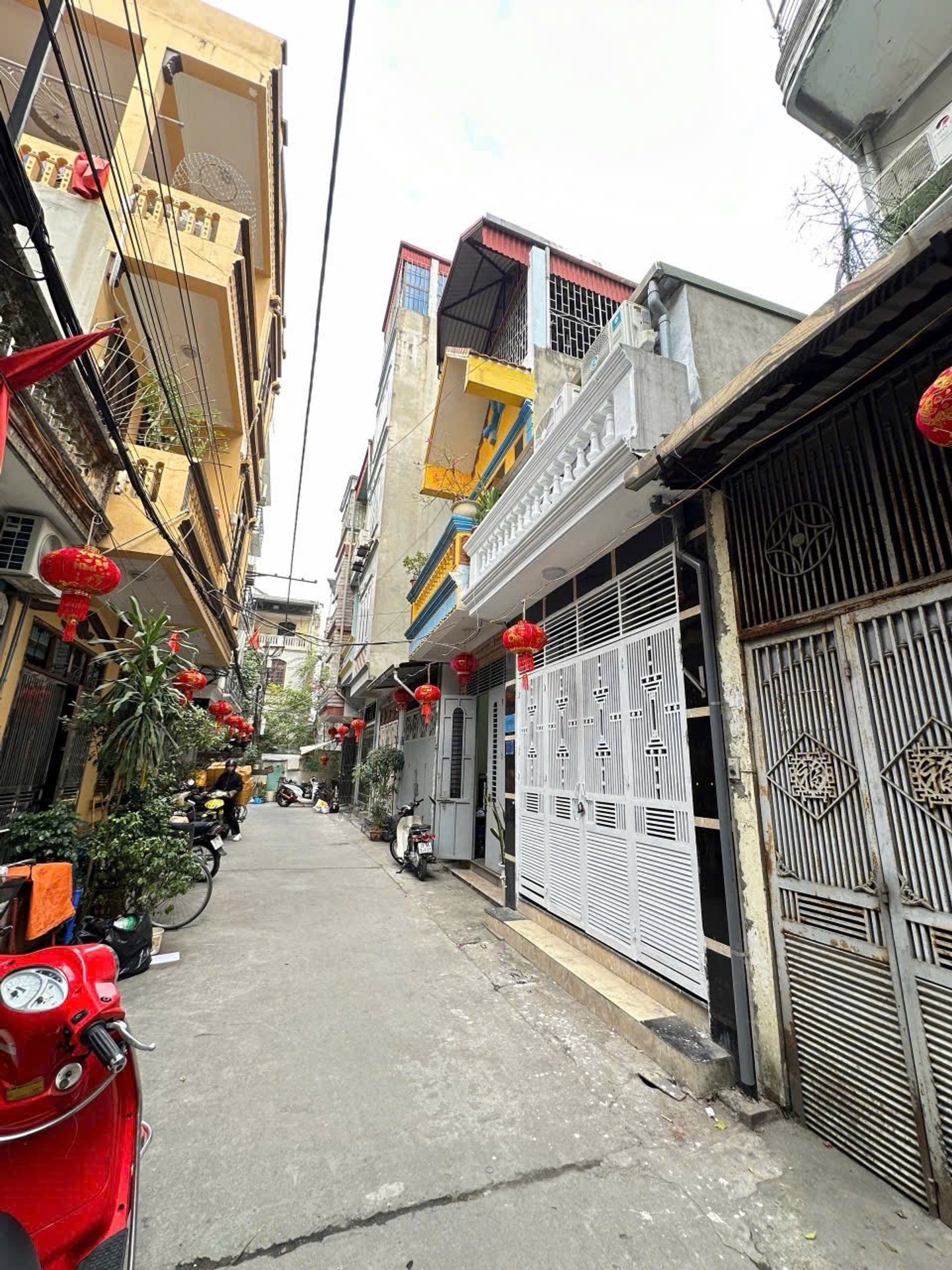 Ngôi nhà vàng Lê Lợi - ô tô vào tận cửa, giá tốt cho chủ thiện chí