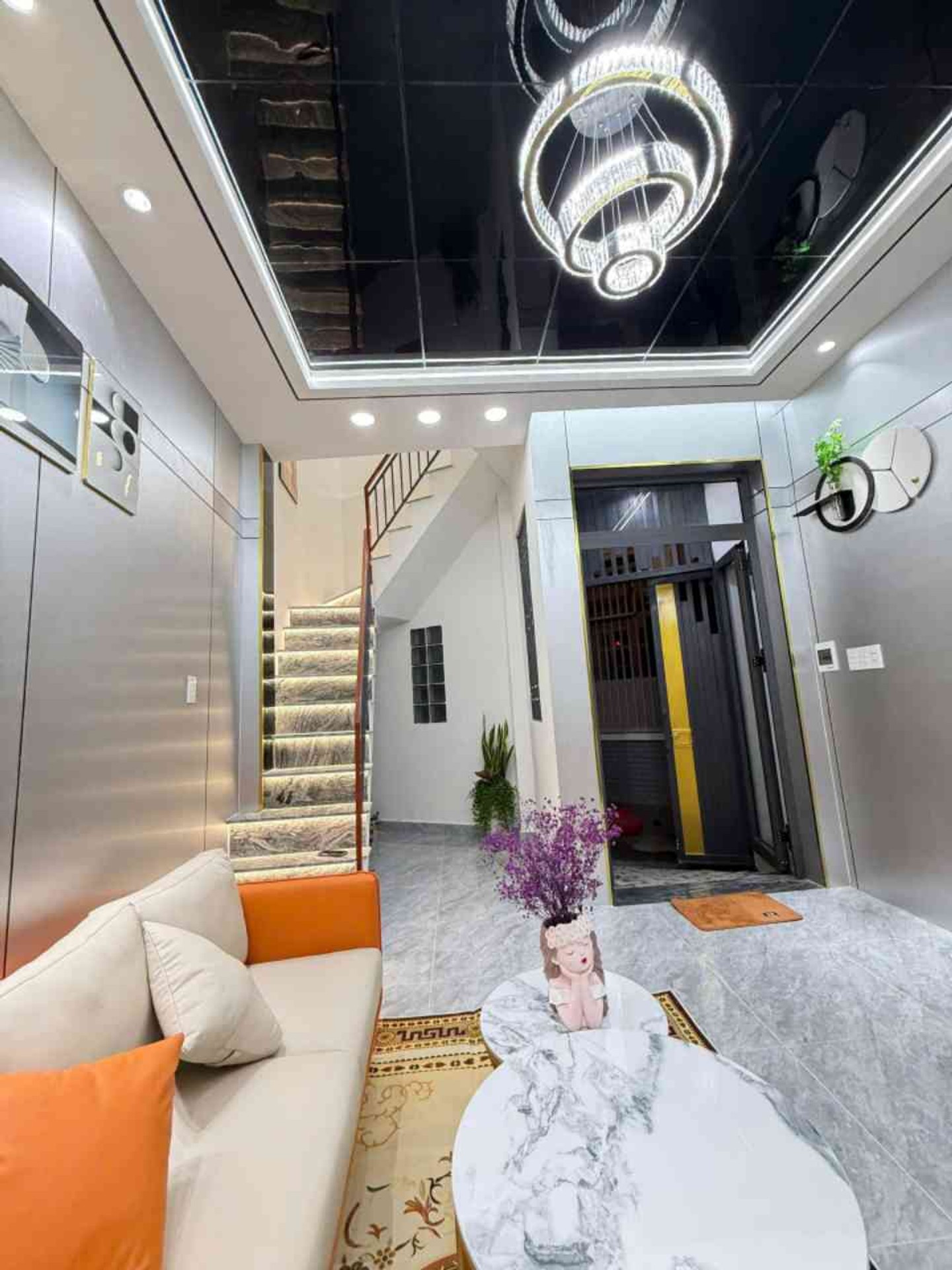 Bán nhà riêng 2 tầng, 25m2 tại Linh Chiểu, Thủ Đức, pháp lý đầy đủ