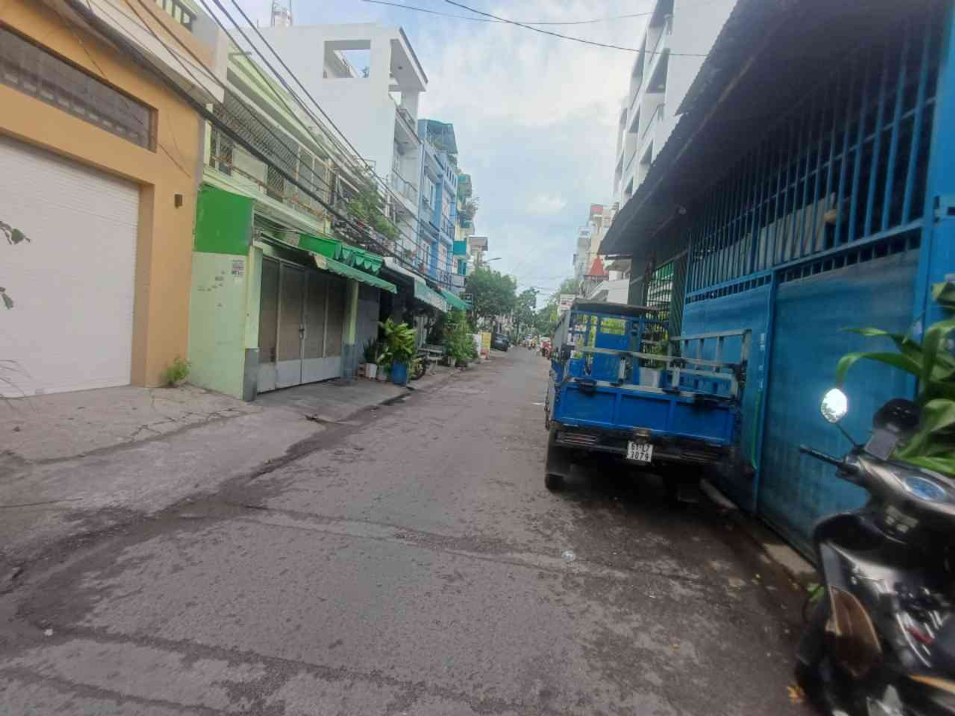 Nhà 2 tầng kinh doanh hẻm rộng Bình Tân 60m2 giá 6.7 tỷ
