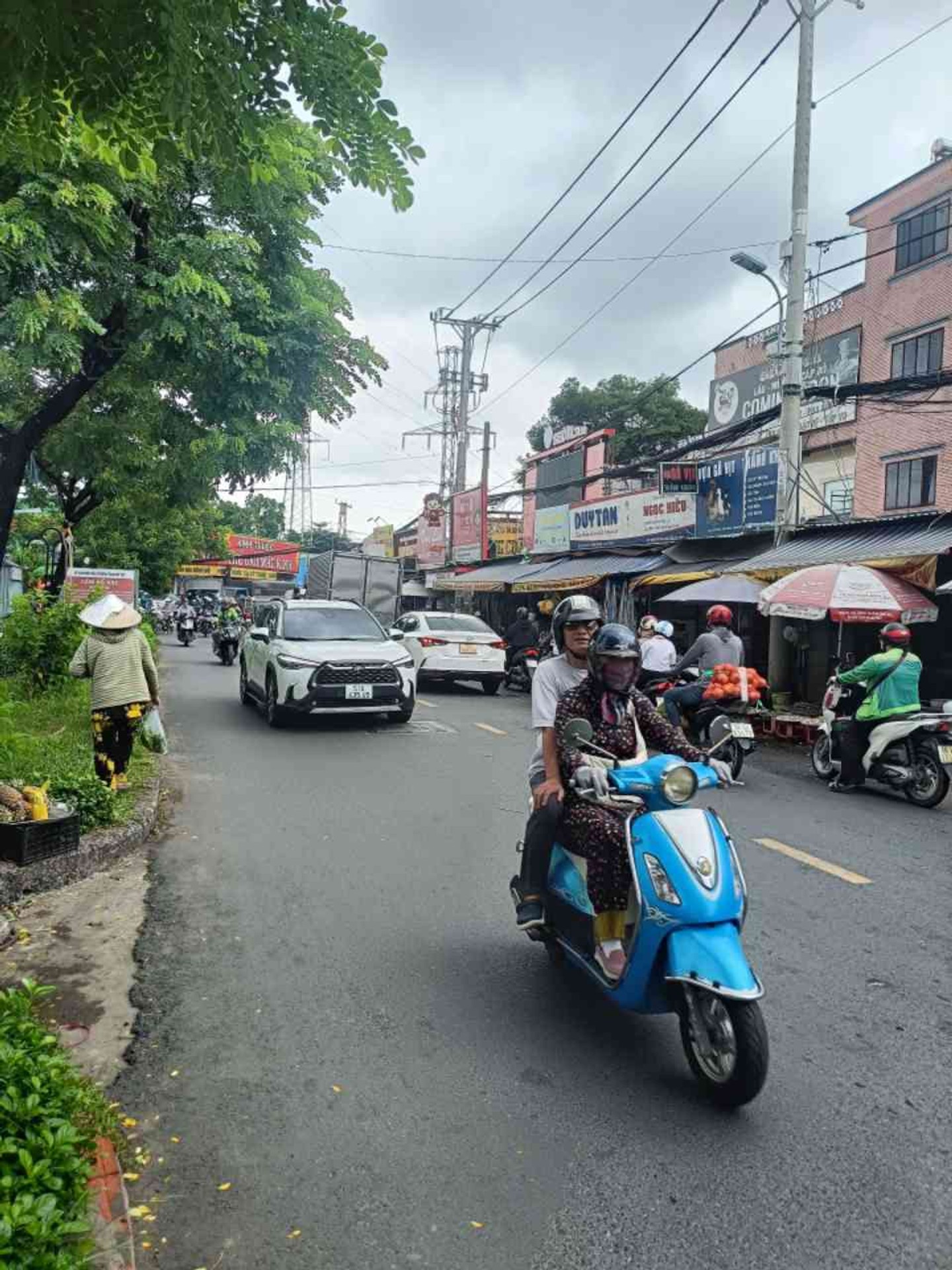 🔥 MẶT TI.ỀN KINH DOANH SẦM UẤT Q.12 - SẴN THU NHẬP 20TR/THÁNG - NHỈNH 6TY.