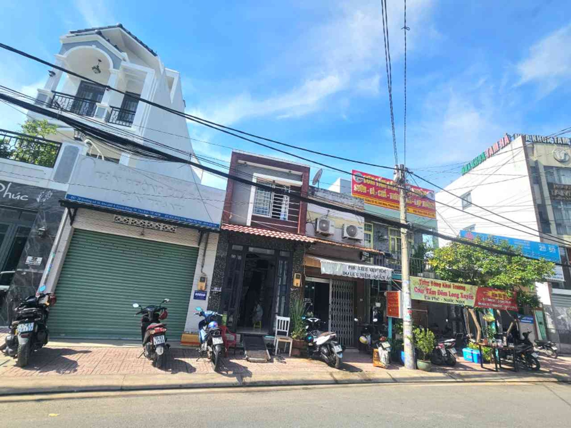 Cơ hội độc nhất sở hữu nhà mặt phố Linh Đông trung tâm