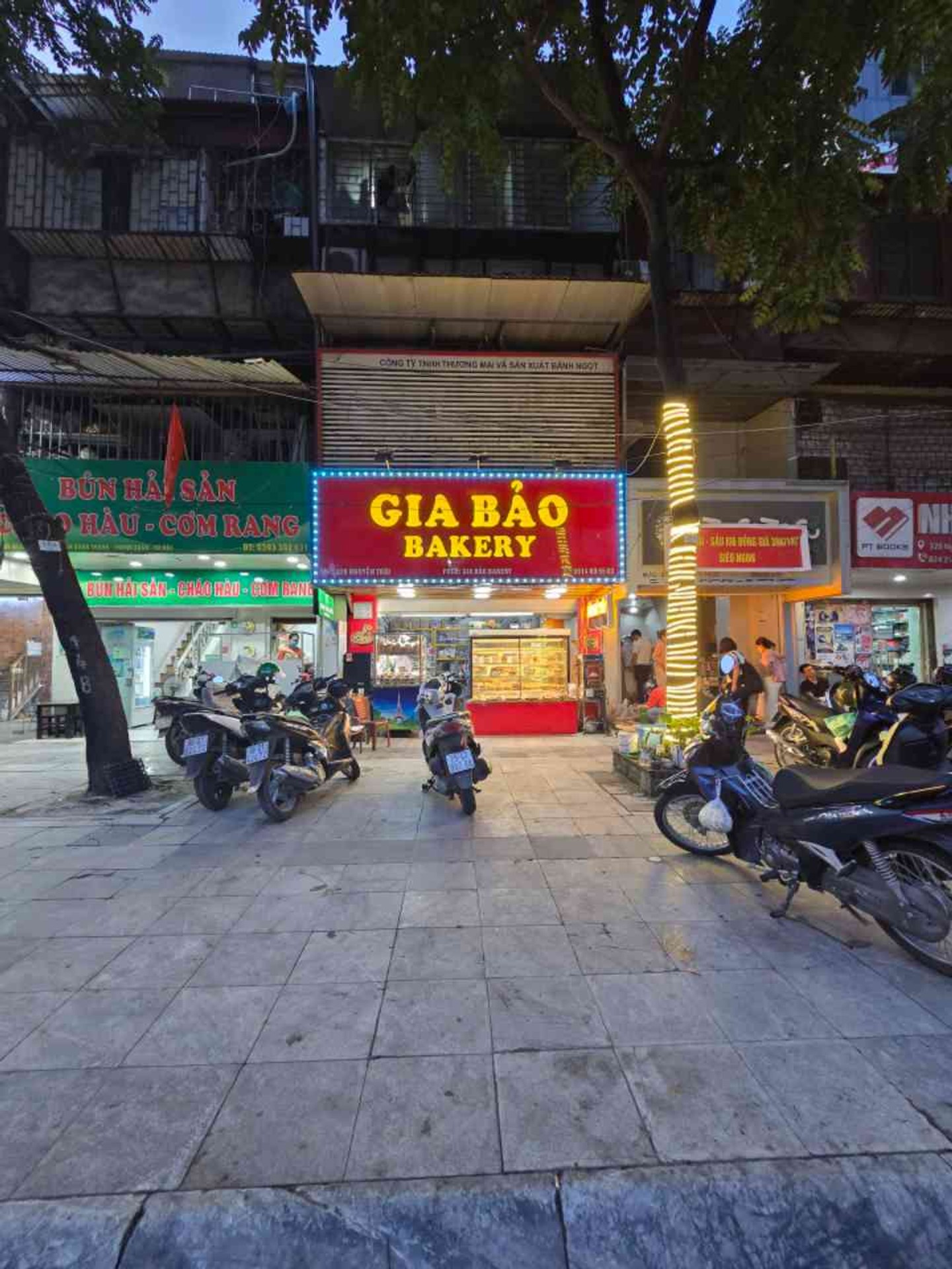 Căn hộ nhỏ xinh, mặt phố Nguyễn Trãi