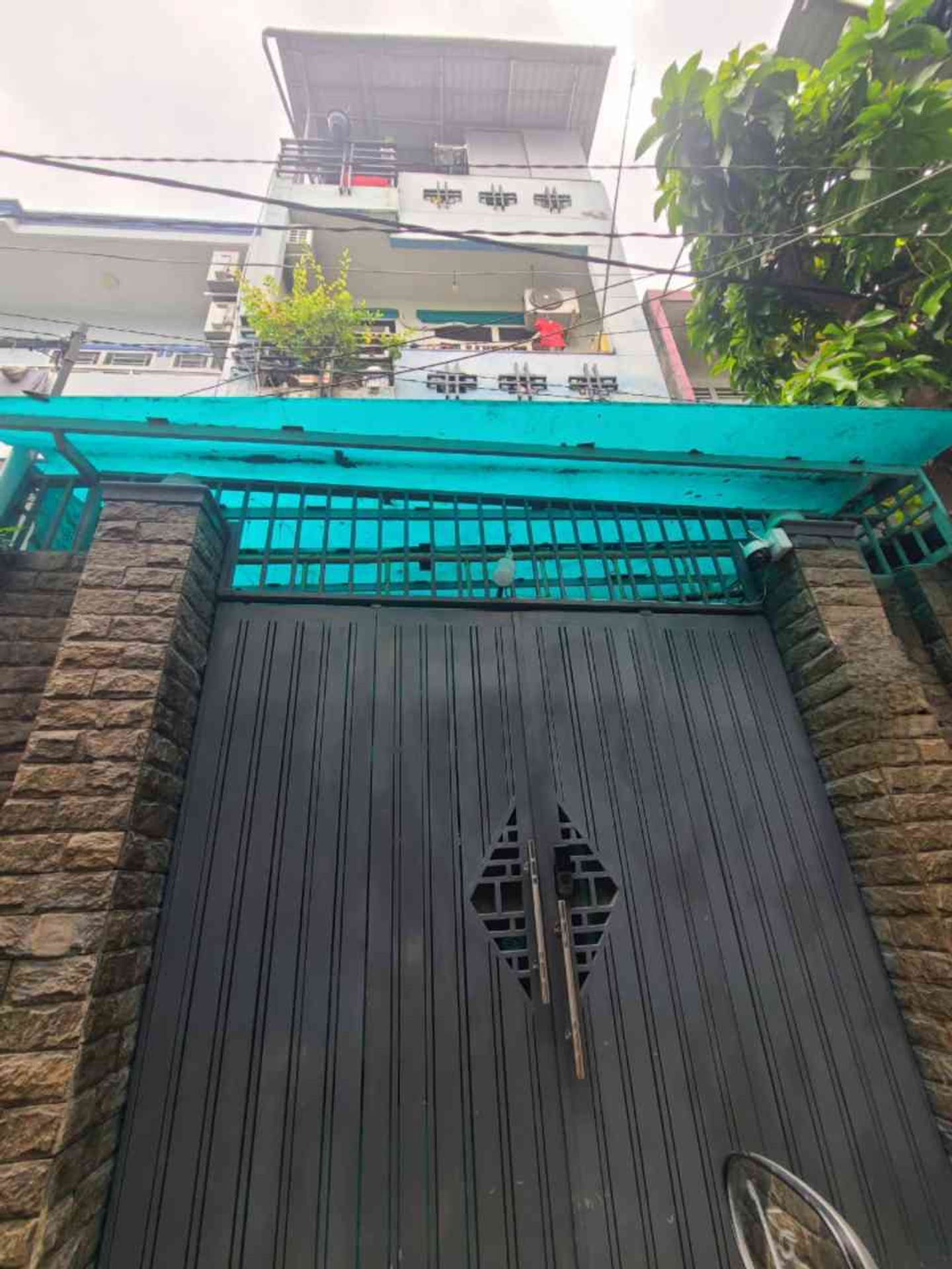 G.ẤP BÁ.N NHÀ CHU VĂN AN - 3 TẦNG THÔNG SỐ VÀNG - 8PN - NHỈNH 10 TỶ TL