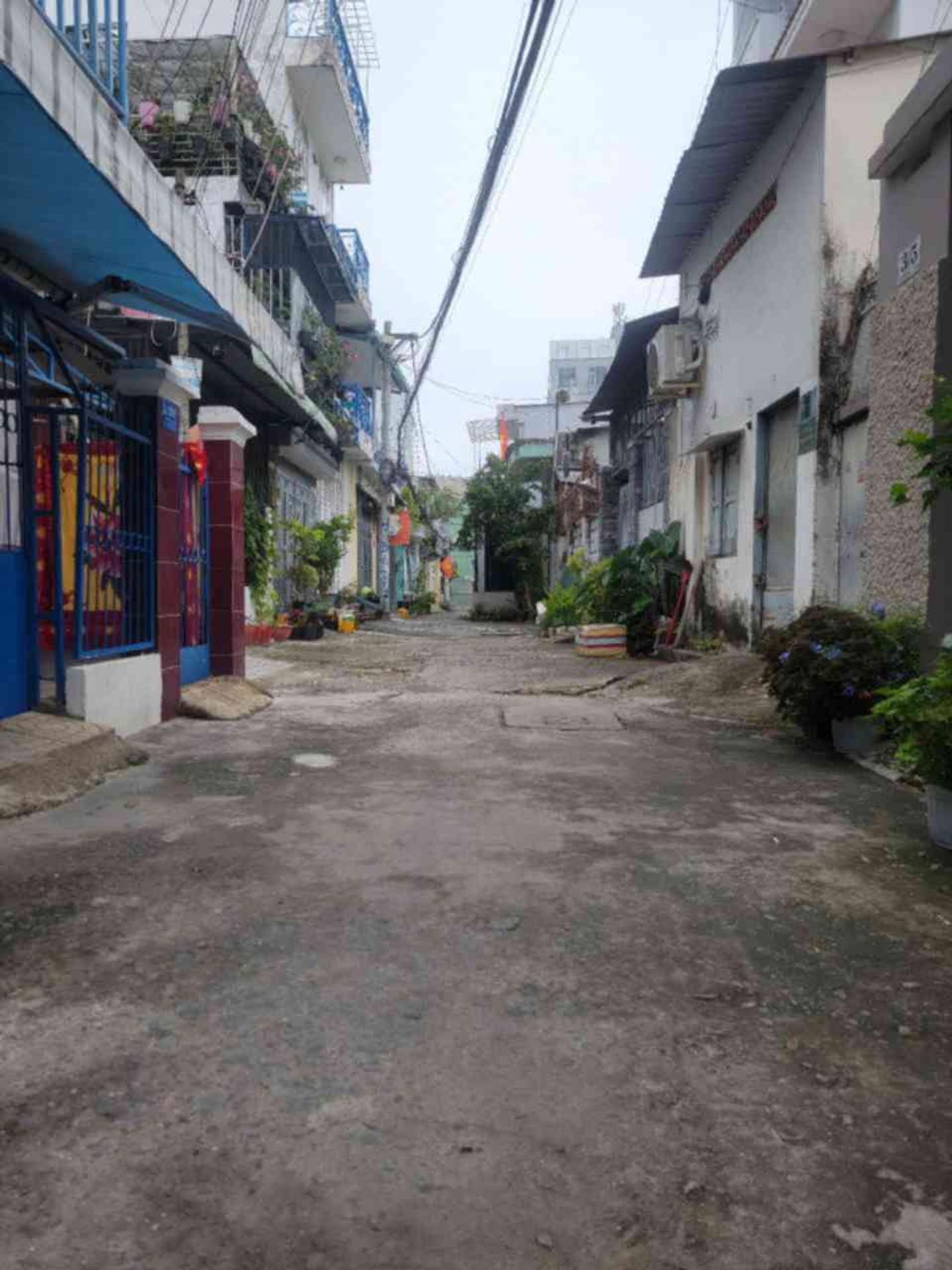 Bán nhà riêng 2 tầng tại Hiệp Bình Chánh, vị trí 2 mặt hẻm, diện tích 98.2 m2