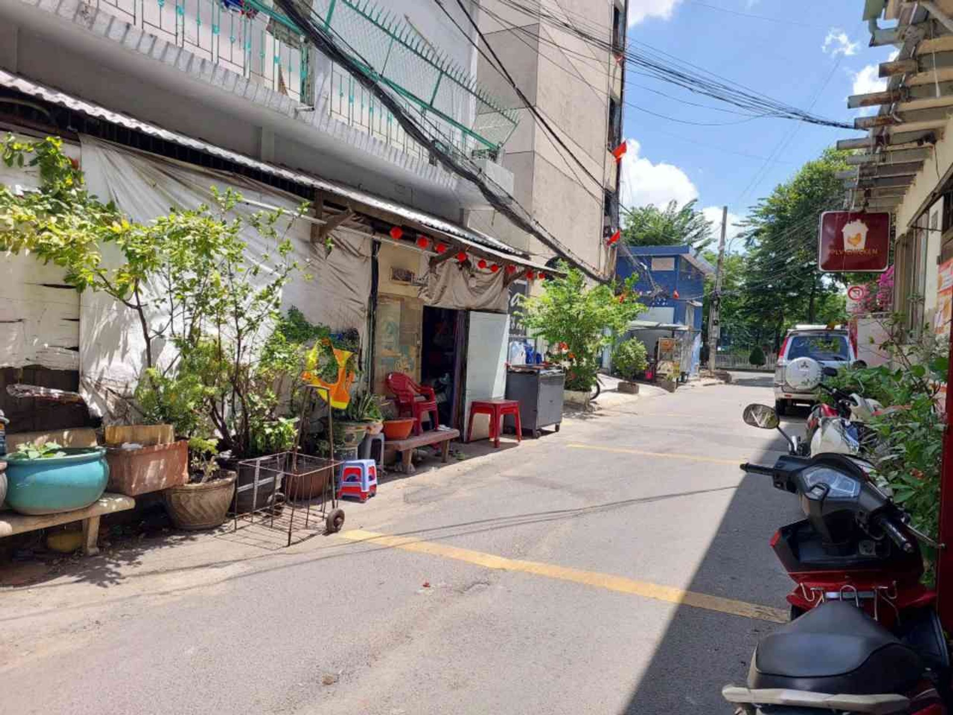Nhà 2 tầng 18.8m² sổ hồng riêng tại Bình Thạnh, giá 3.85 tỷ VNĐ