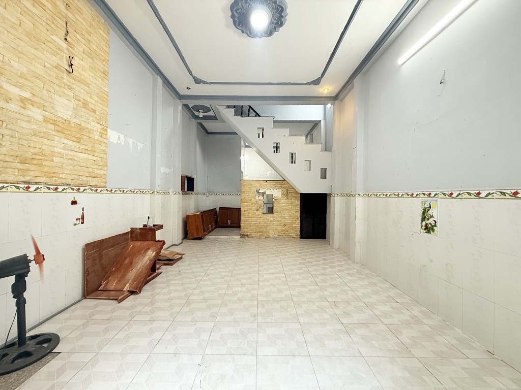 Nhà 2 tầng 41m² tại phường Gò Vấp giá 4.4 tỷ