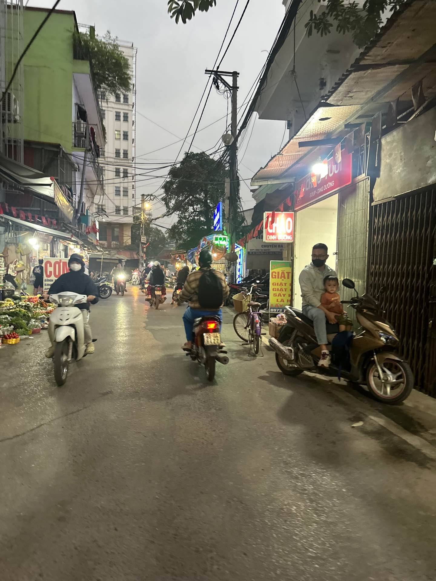 Bán đất Lô Góc, gần Nhổn, Dt 191m2, mặt tiền lớn, ngõ ô tô, Xây CCMN cho thuê hiệu suất cực cao.