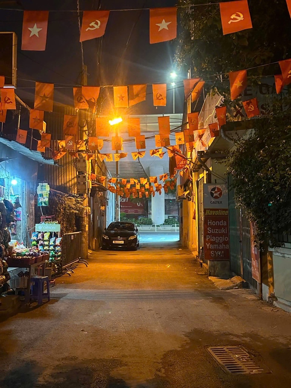 XUÂN ĐỈNH NHÀ 33M, 4 TẦNG,,KINH DOANH, ô Tô ..7.8T.y