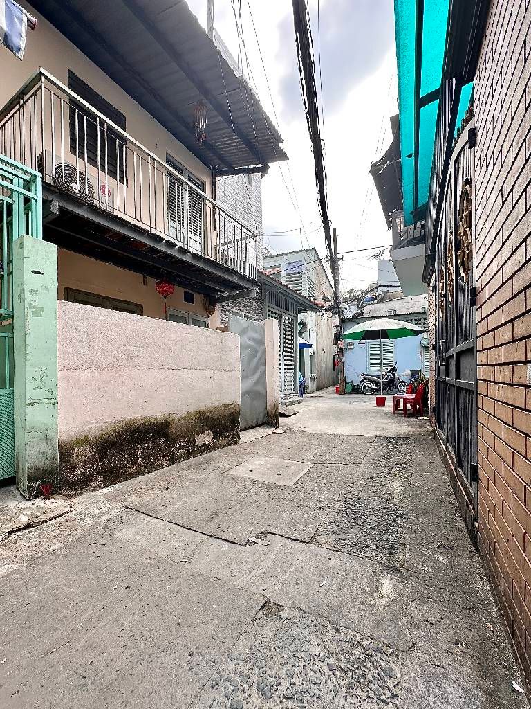 Bán nhà riêng 2 tầng 64.8m²-âu cơ-Tân Phú, giá 6.5 tỷ
