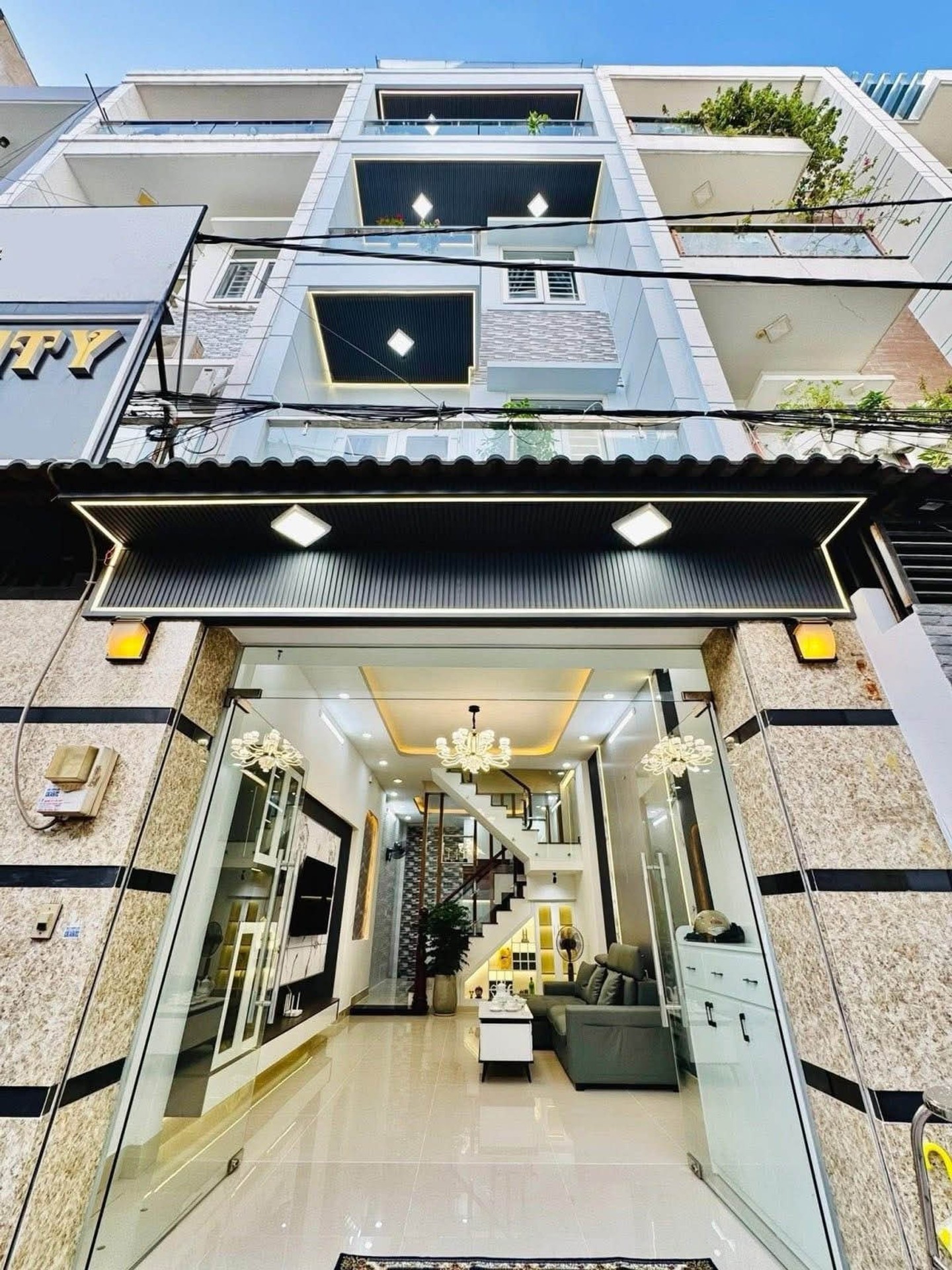 Bán nhà riêng 4 tầng Phường 14 Gò Vấp 51m2 hướng Đông Nam giá 7,48 tỷ