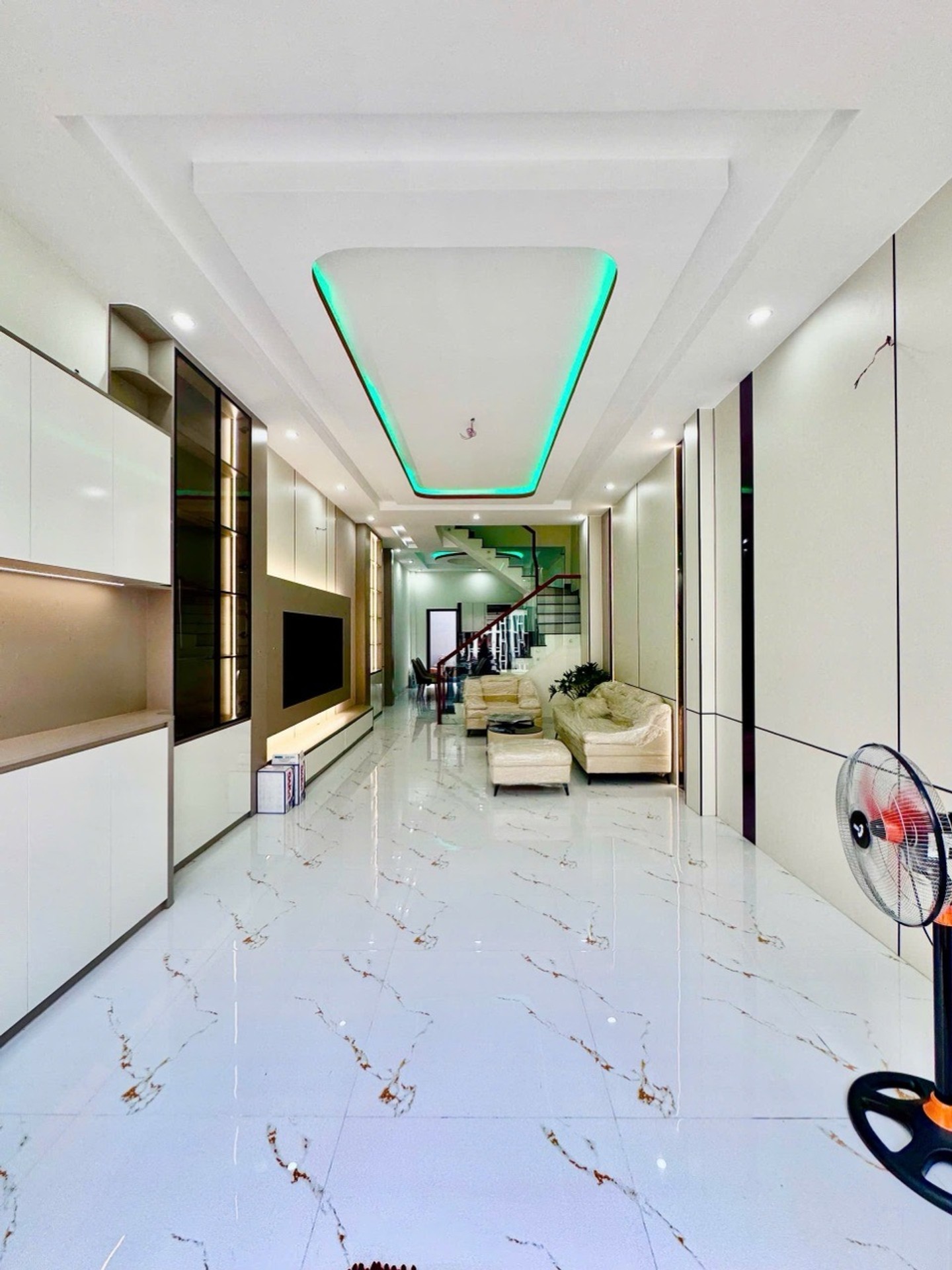 Nhà Mới Xây Full Nội Thất Đẹp 3 Tầng Hẻm Xe Hơi Bình Tân