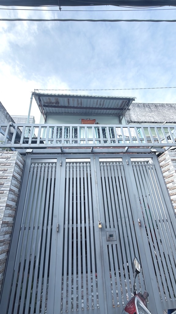 Bán nhà riêng 2 tầng tại phường Lê Đức Thọ, 77m², giá 5.8 tỷ