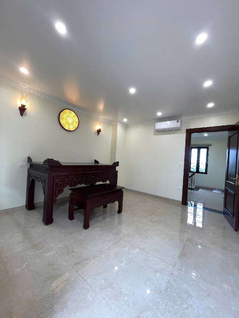 BÁN NHÀ NGÔ GIA TỰ 79M2- 6 TẦNG THANG MÁY - VỈA HÈ, Ô TÔ TRÁNH- 25 TỶ