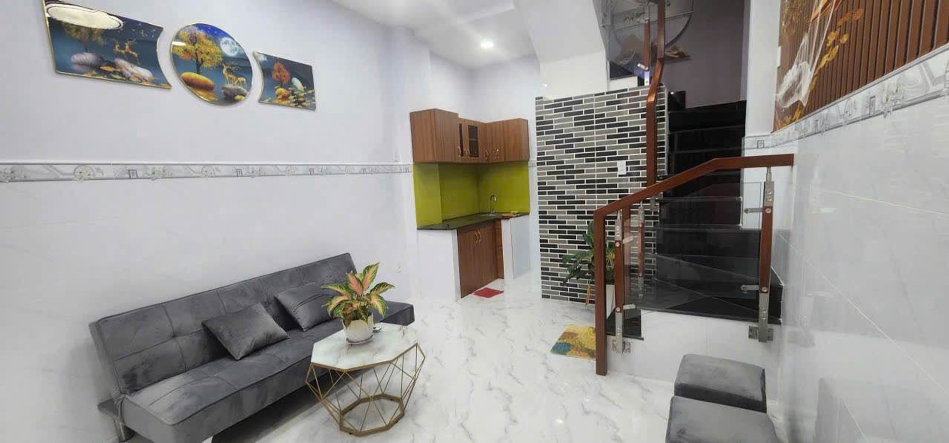 Nhà mới 3 tầng góc 2 mặt tiền hẻm xe hơi quận Tân Bình