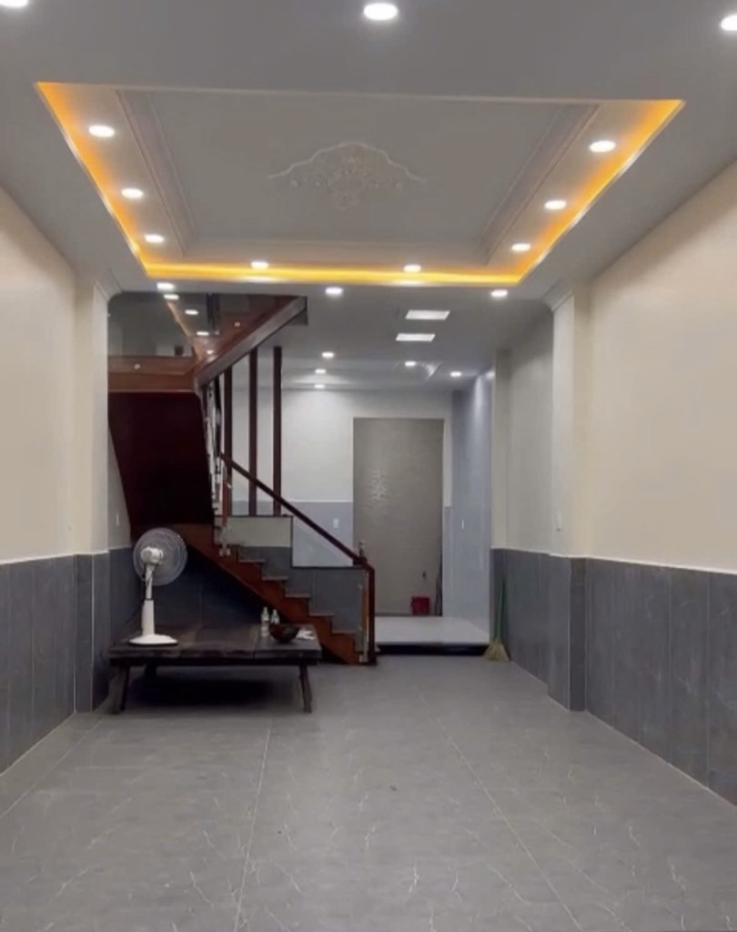 Nhà mặt tiền kinh doanh 2 tầng 72m2 phường 11 Tân Bình giá 14.5 tỷ