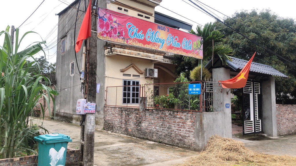 Bán đất vuông vắn mặt tiền rộng tại Quang Tiến, gần sân bay Nội Bài