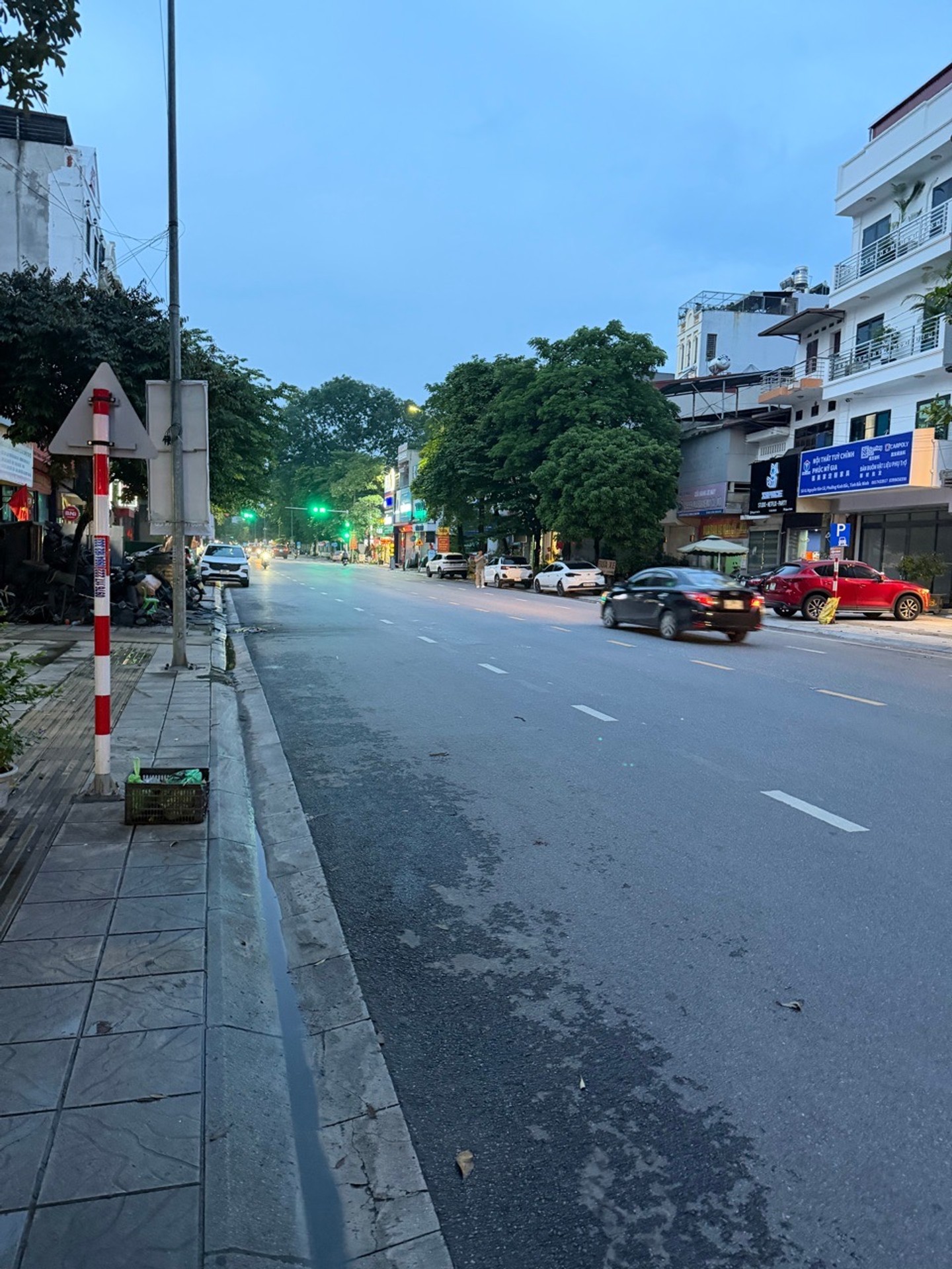 Bán nhà nguyễn văn cừ