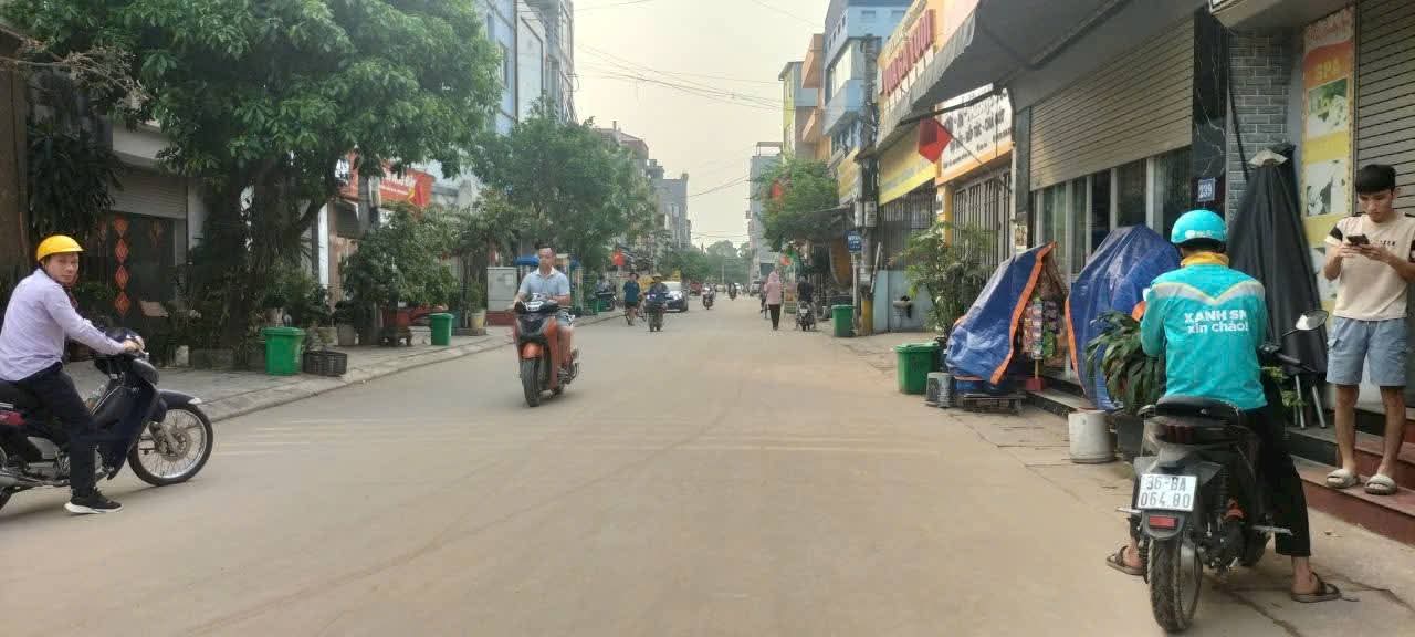 GIÁ GIẢM SÂU! 63.6ĐẤT ĐẸP TT QUANG MINH – Ô TÔ TRÁNH 🚘 CÒN 3.X TỶ ( TL CHÍNH CHỦ )
✅ 67m² full thổ