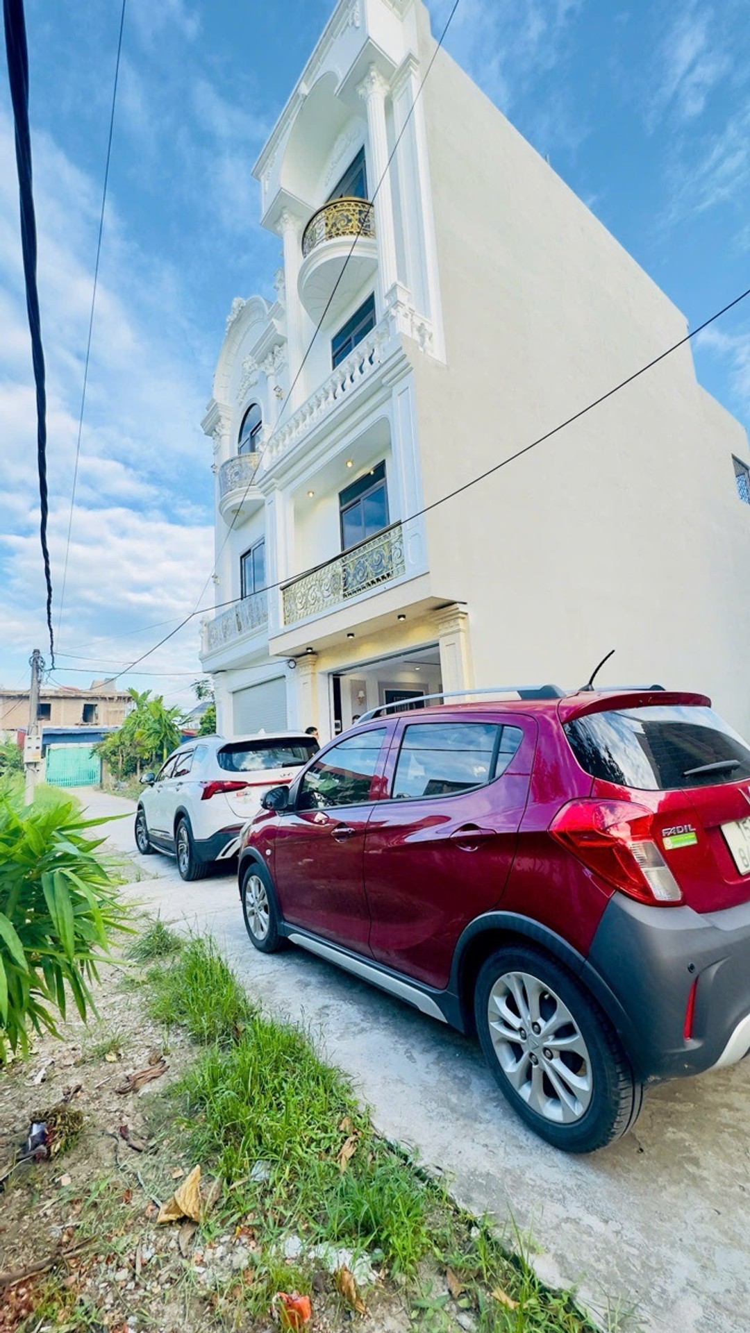 Nhà đẹp 4 tầng, 6 phòng ngủ, gara ô tô ngay Bắc Sơn.Có hố chờ thang máy