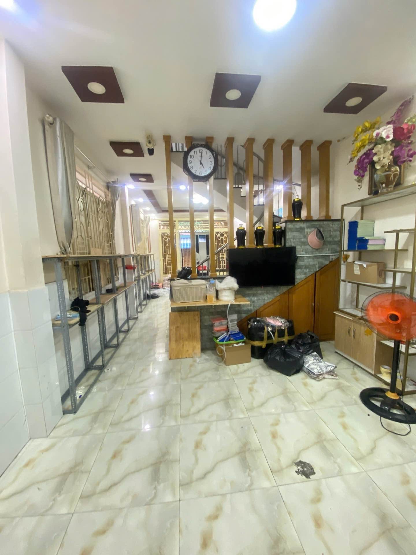 BÁN GẤP NHÀ THOẠI NGỌC HẦU - 5x18M - 3 TẦNG BTCT - HẺM XE TẢI THÔNG - GIÁ 11,2 TỶ