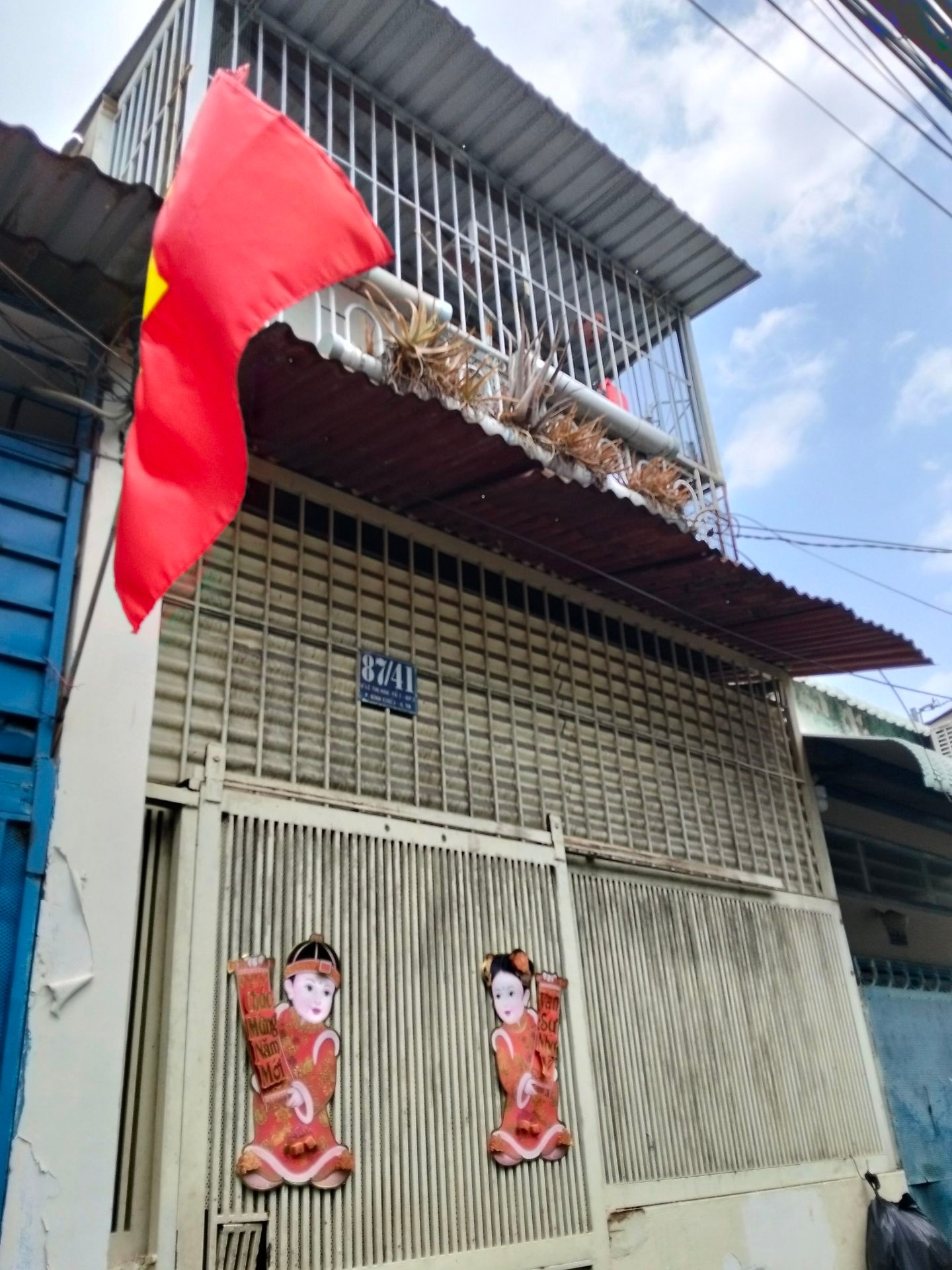 Nhà nhỏ xinh giá hạt dẻ tại Lê Thị Hoa