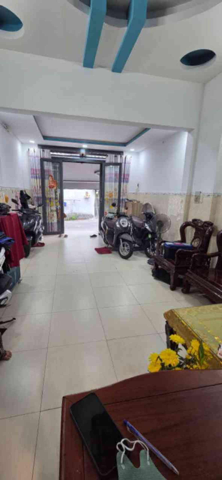 Bán nhà 3 tầng 65m2 giá chỉ 7 tỷ gần khu Tên Lửa, hẻm xe hơi tránh